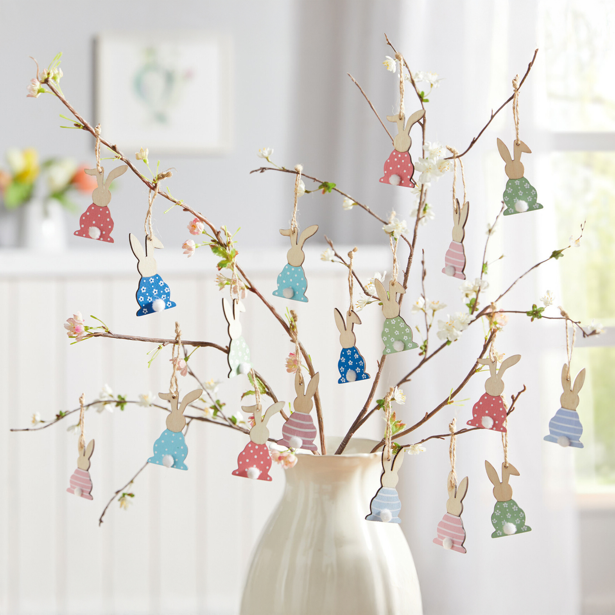 Acheter Lot de 9 suspensions "lapins colorés"  dans la boutique en ligne de Frank Flechtwaren