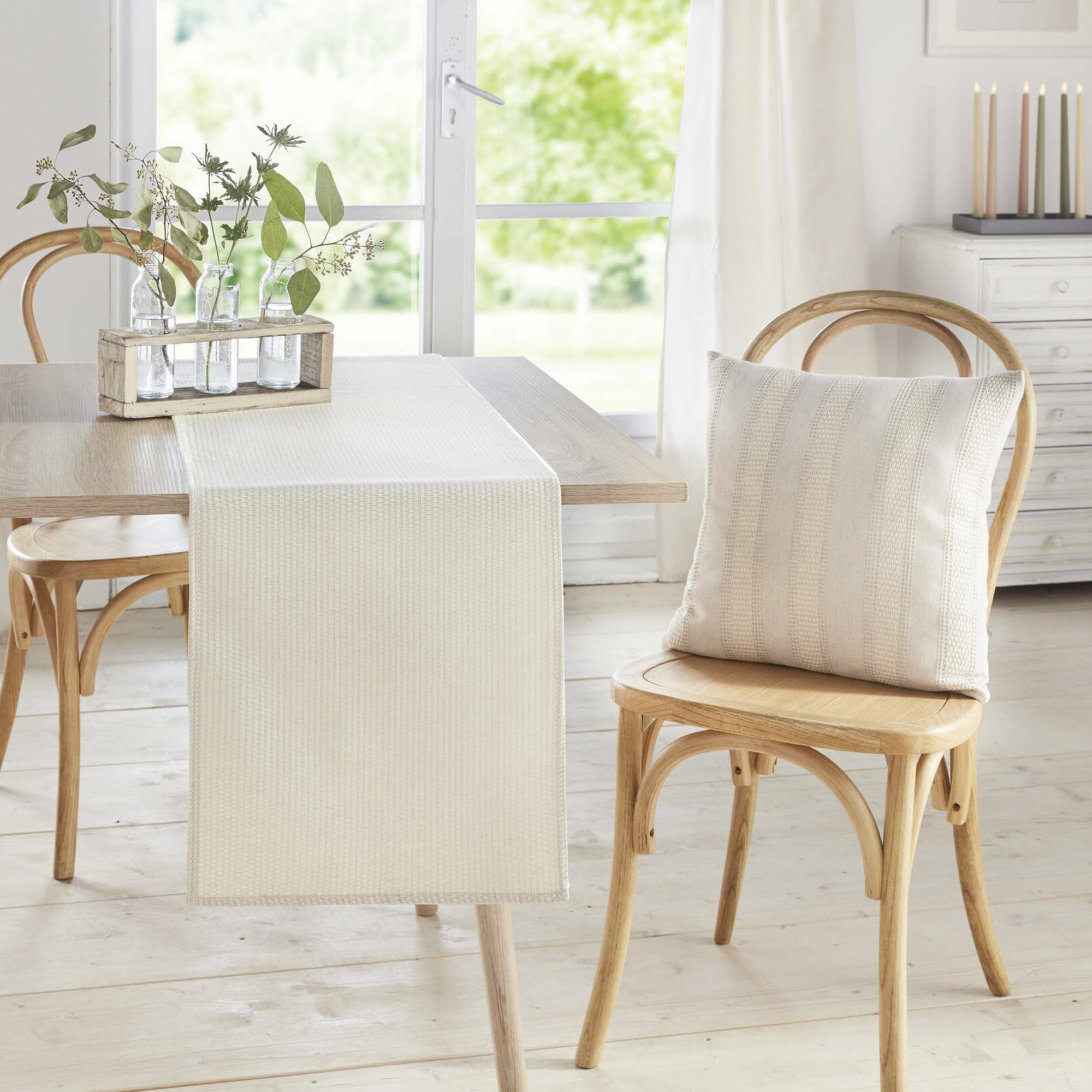 Acheter Chemin de table "Estructura"  dans la boutique en ligne de Frank Flechtwaren pour Pâques