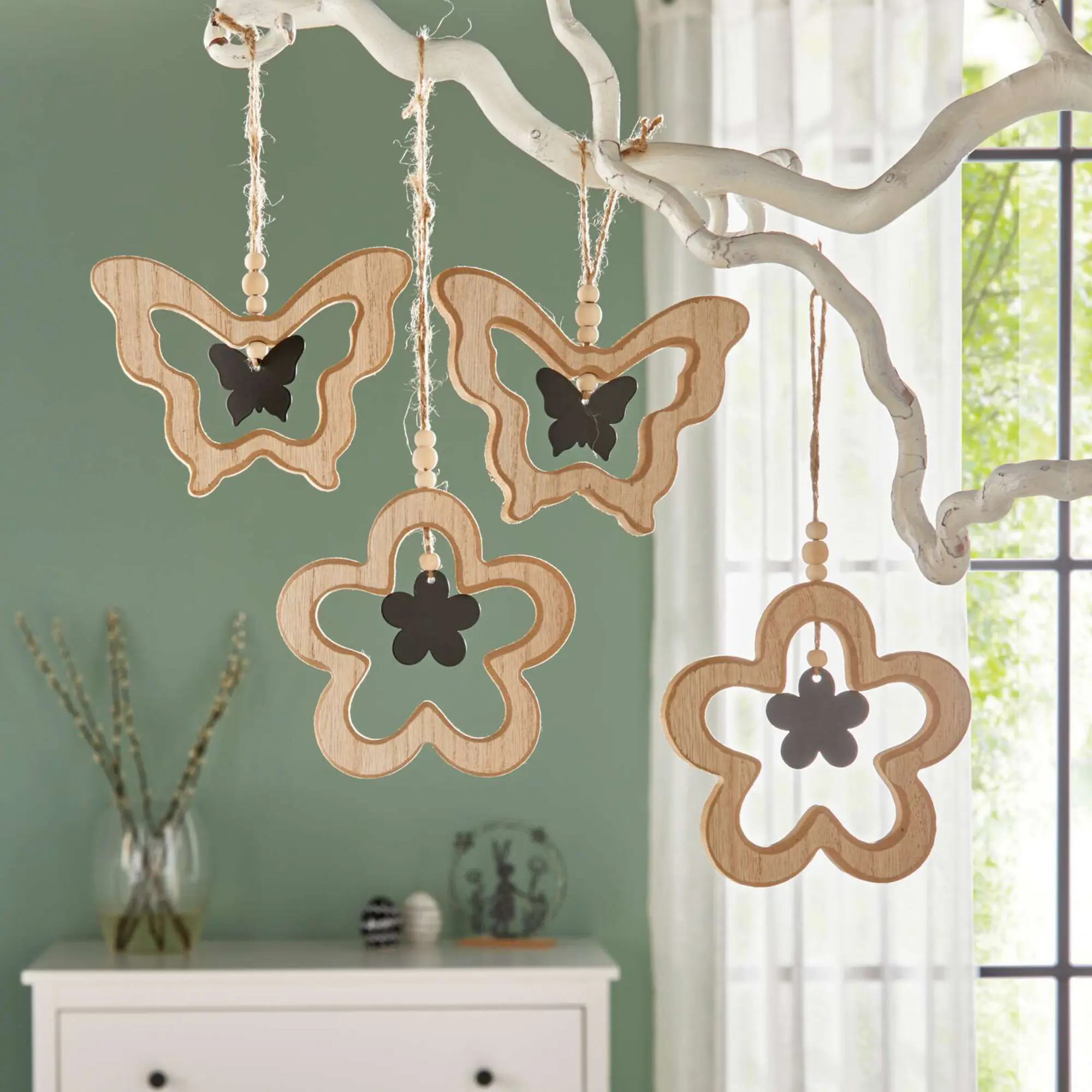 Acheter Lot de 4 suspensions "papillon &amp; fleur"  dans la boutique en ligne de Frank Flechtwaren