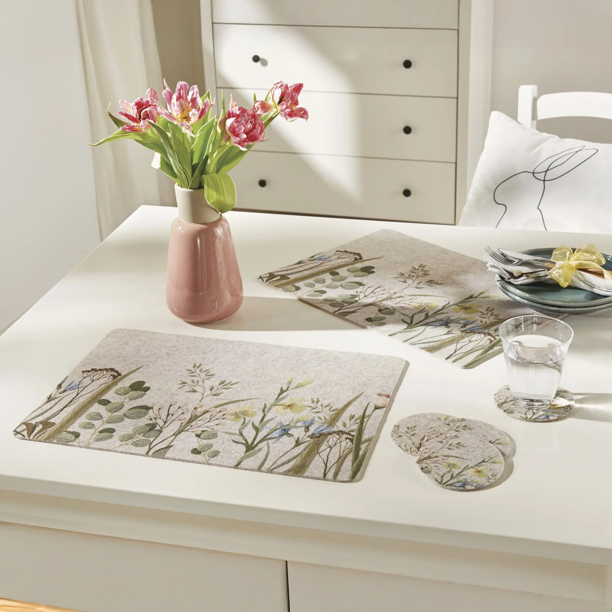 Acheter Lot de 4 sets de table "prairie fleurie"  dans la boutique en ligne de Frank Flechtwaren