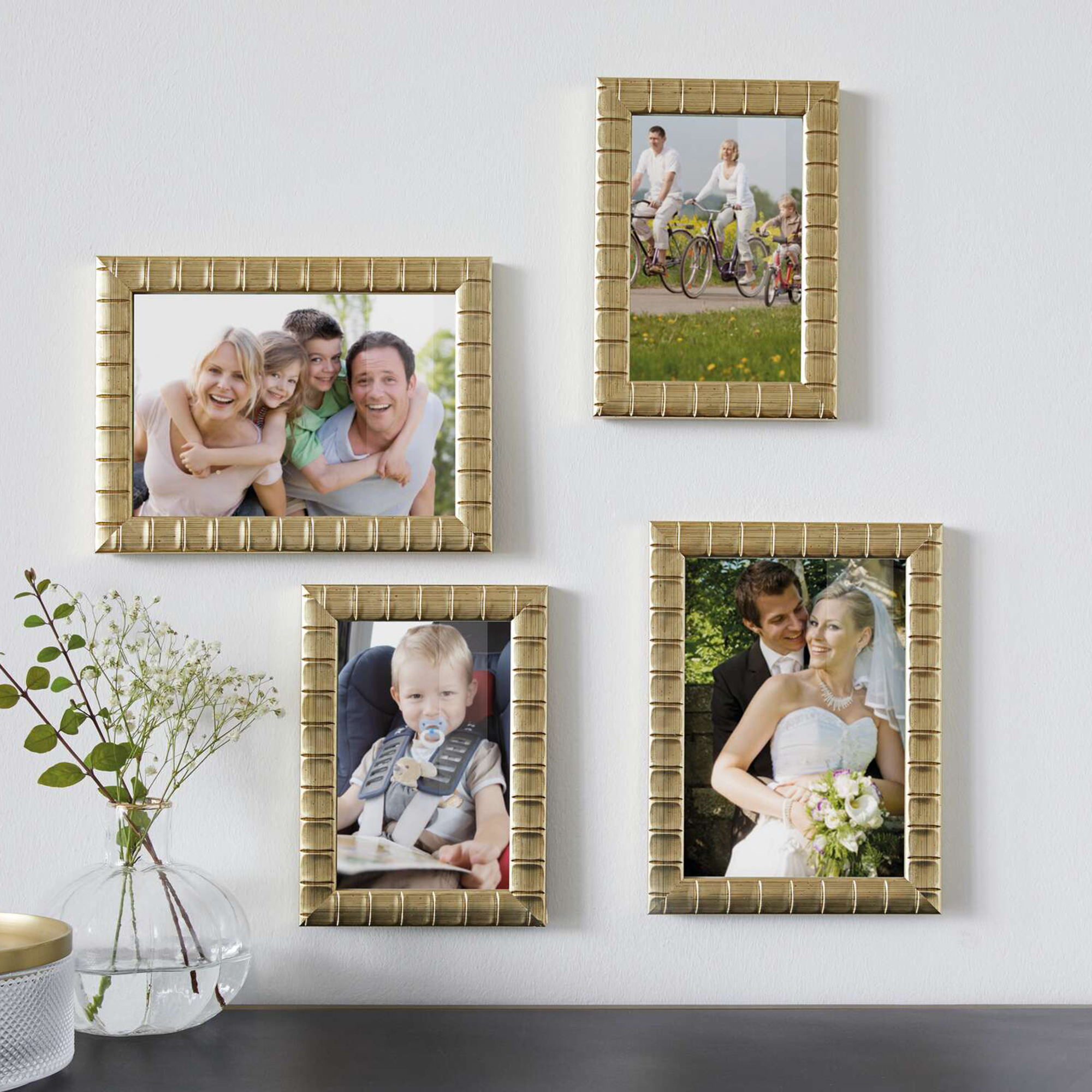 Acheter Lot de 4 cadres photo "doré"  dans la boutique en ligne de Frank Flechtwaren