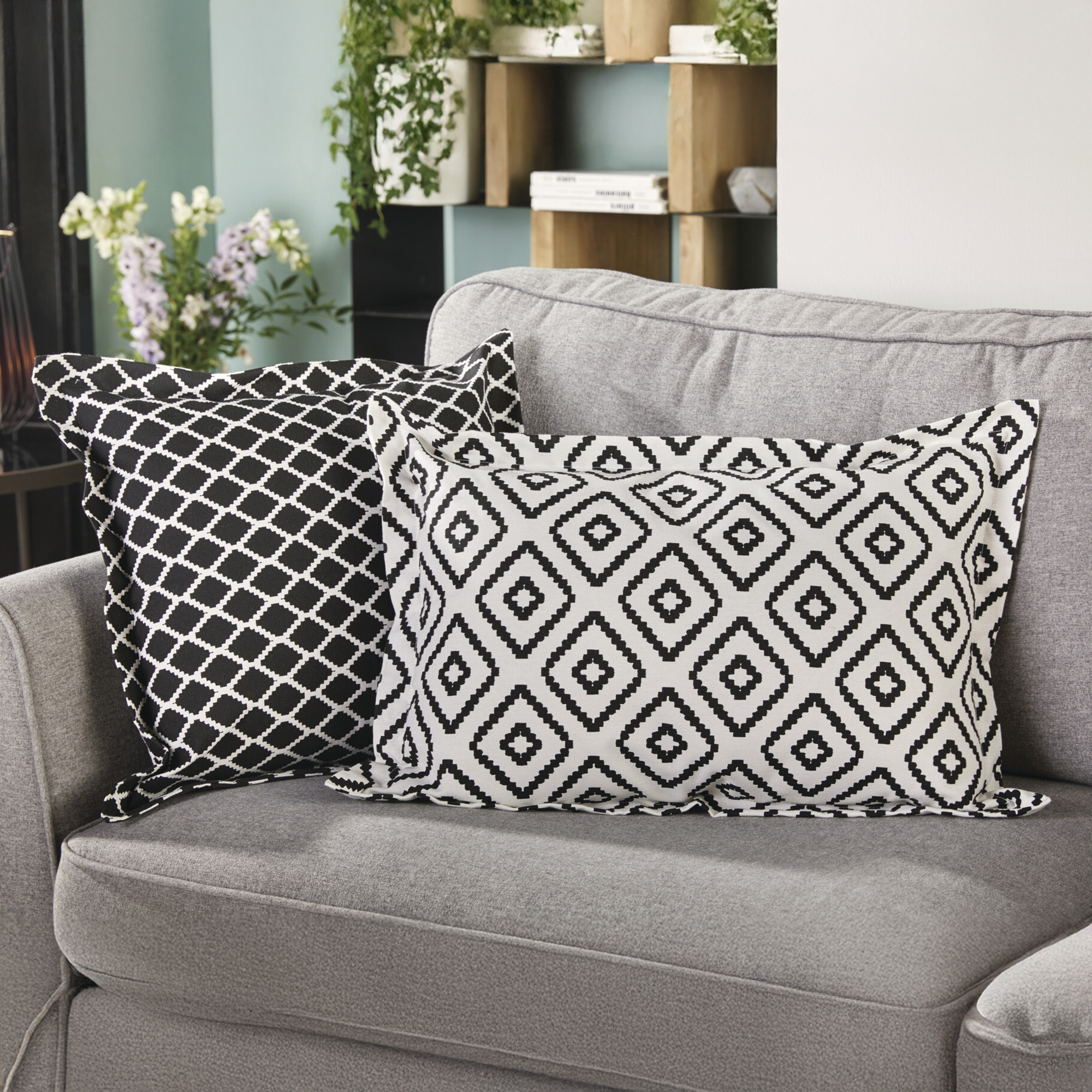 Acheter Housse de coussin "White &amp; Black"  dans la boutique en ligne de Frank Flechtwaren pour Pâques