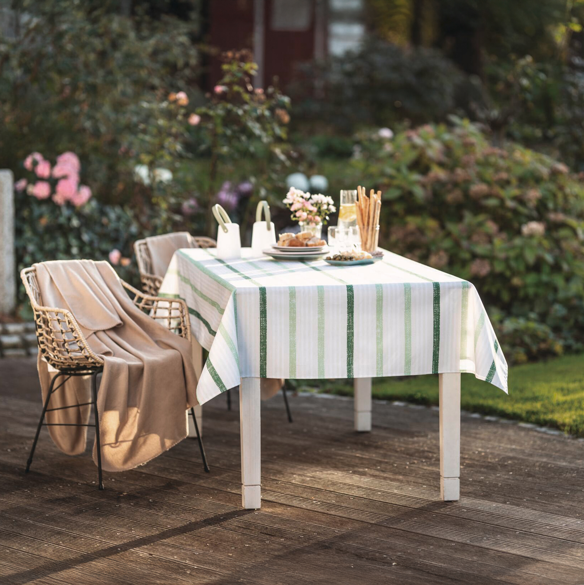 Acheter Nappe "green stripes"  dans la boutique en ligne de Frank Flechtwaren