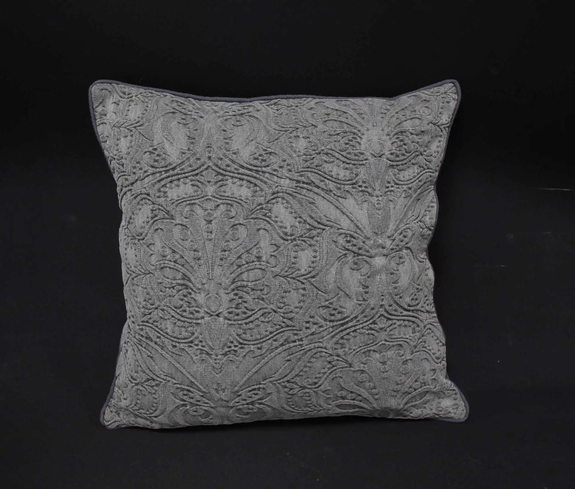 Acheter Housse de coussin "jacquard" dans la boutique en ligne de Frank Flechtwaren pour Remplissages Acheter Housse de coussin "jacquard" dans la boutique en ligne de Frank Flechtwaren pour Remplissages