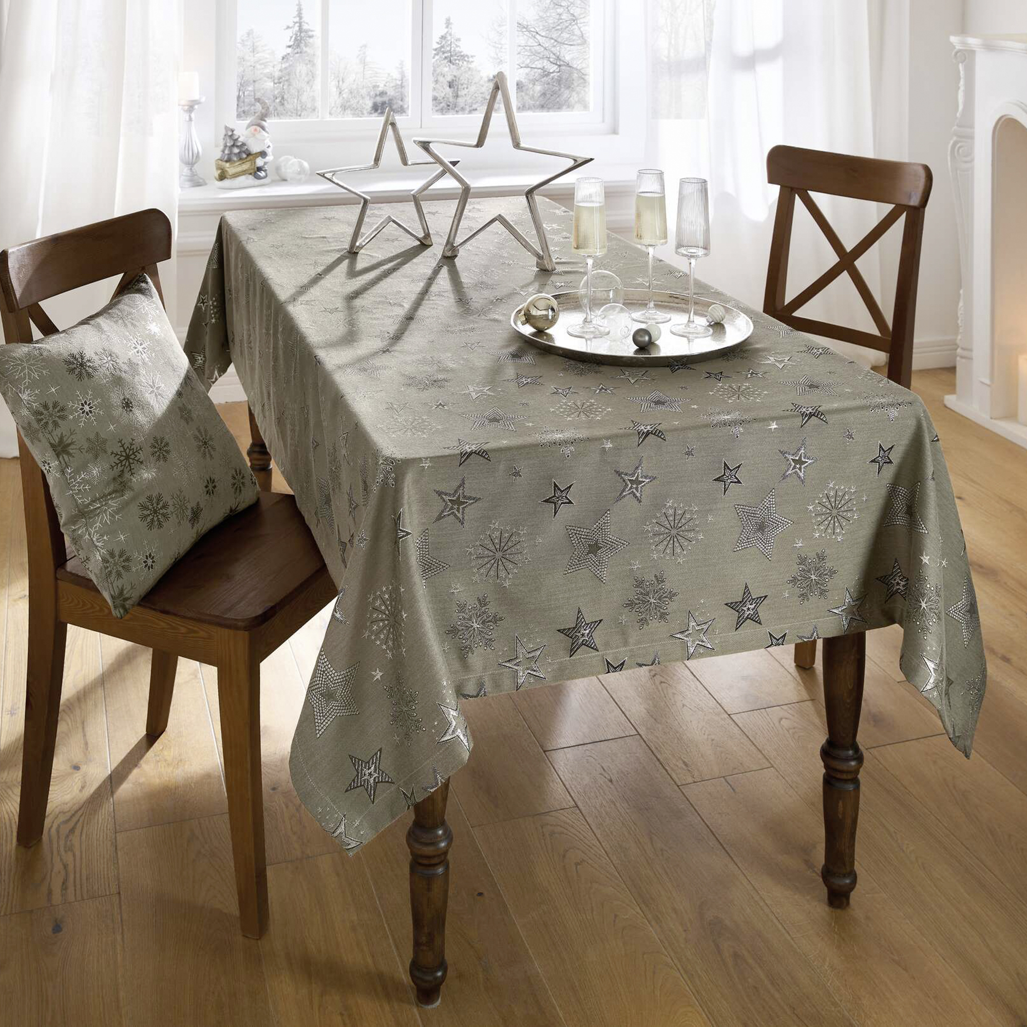 Acheter Nappe "Shiny Christmas"  dans la boutique en ligne de Frank Flechtwaren