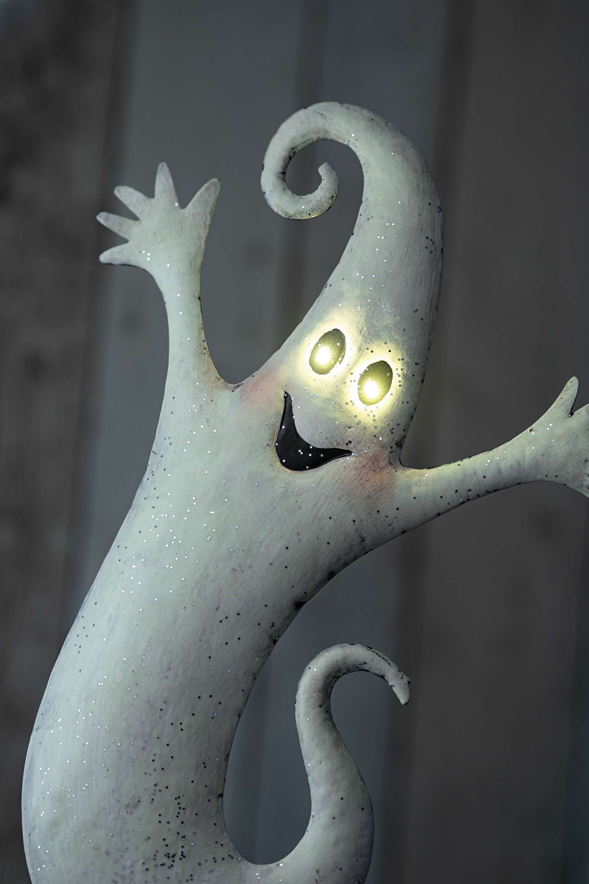 Acheter Pic LED "fantôme"  dans la boutique en ligne de Frank Flechtwaren pour Jardin d'automne