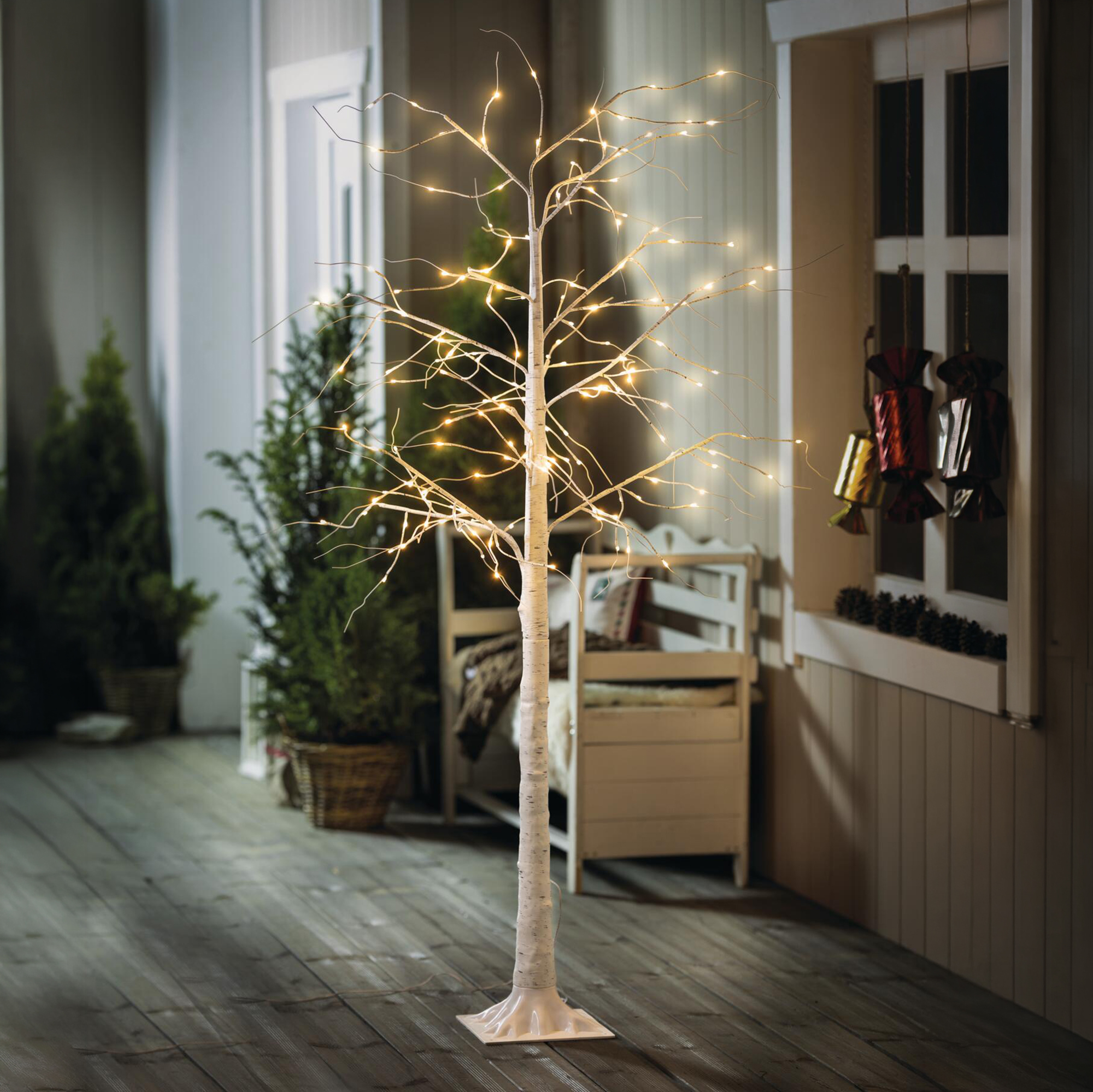 Acheter Grand sapin LED « White Christmas » dans la boutique en ligne de Frank Flechtwaren pour Décoration LED