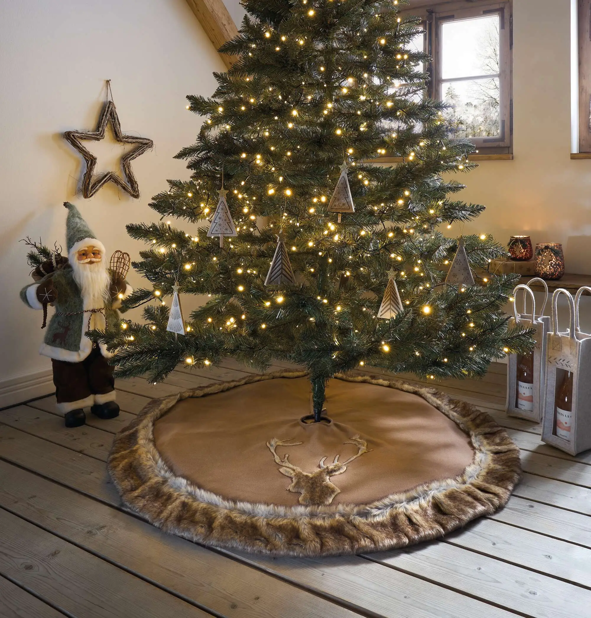 Acheter Couvre-pied de sapin de Noël "cerf"  dans la boutique en ligne de Frank Flechtwaren pour LEN