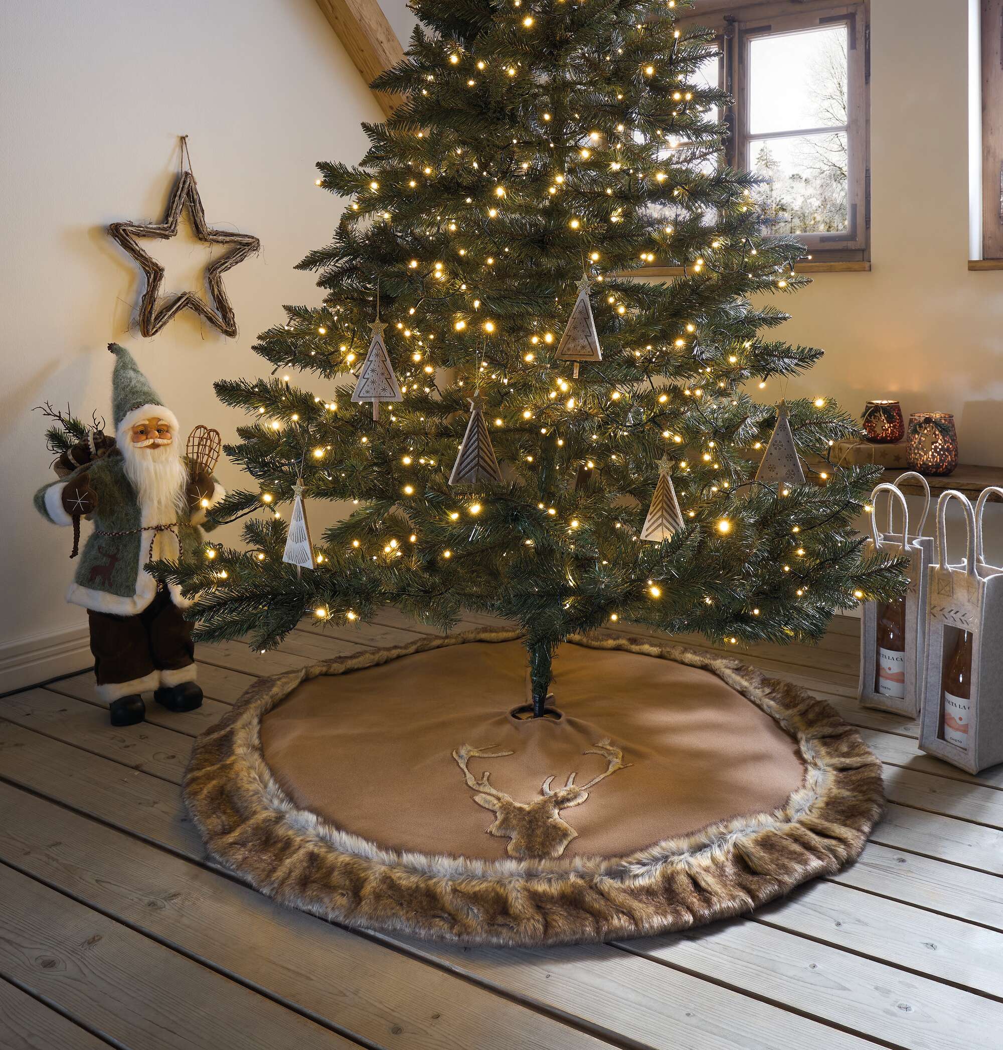 Acheter Couvre-pied de sapin de Noël "cerf"  dans la boutique en ligne de Frank Flechtwaren pour Noël