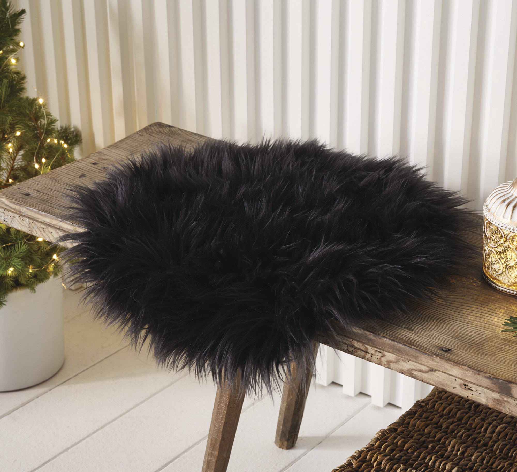 Acheter Fourrure de décoration "Raven" dans la boutique en ligne de Frank Flechtwaren pour Pâques Acheter Fourrure de décoration "Raven" dans la boutique en ligne de Frank Flechtwaren pour Pâques