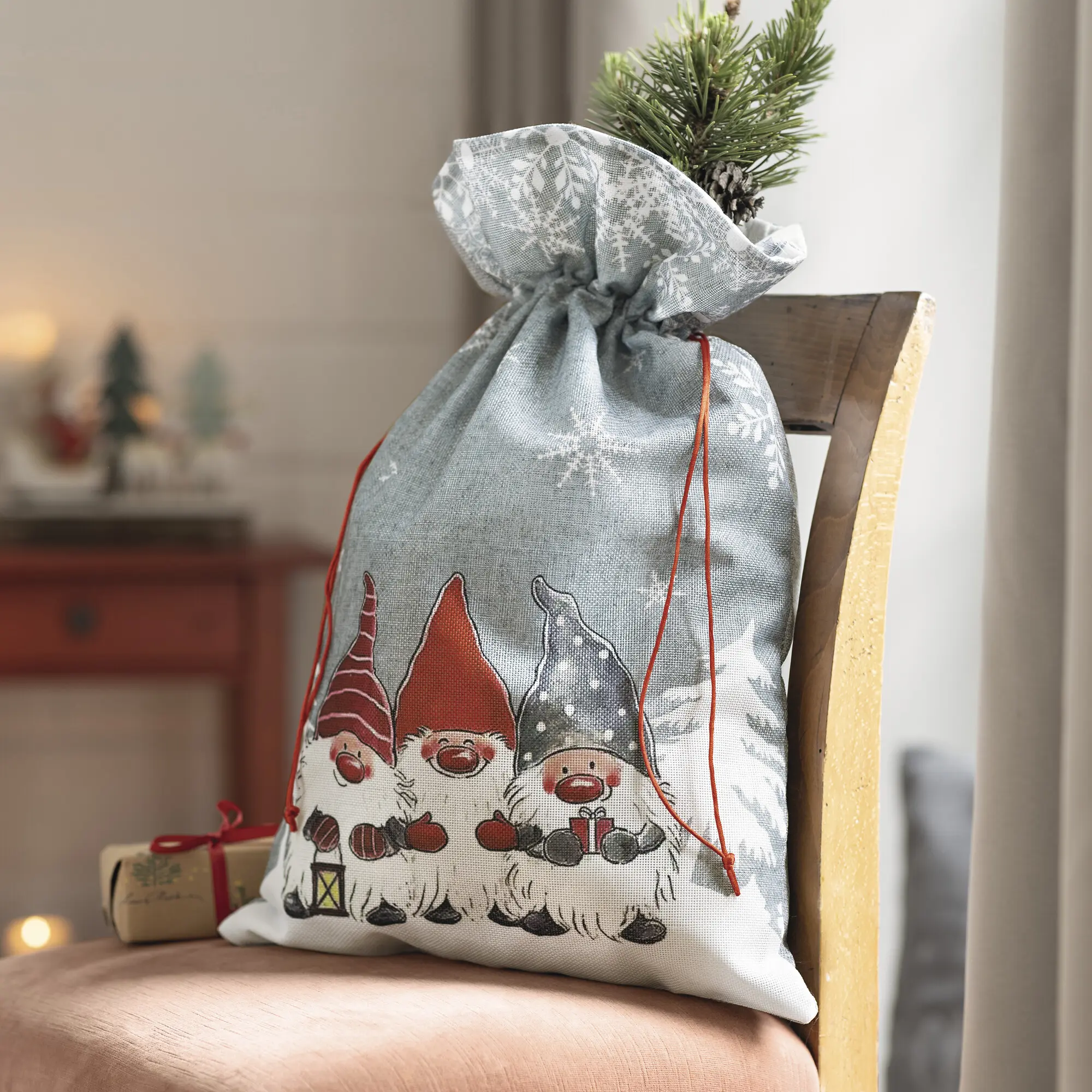 Acheter Sac à cadeaux "lutin d'hiver"  dans la boutique en ligne de Frank Flechtwaren