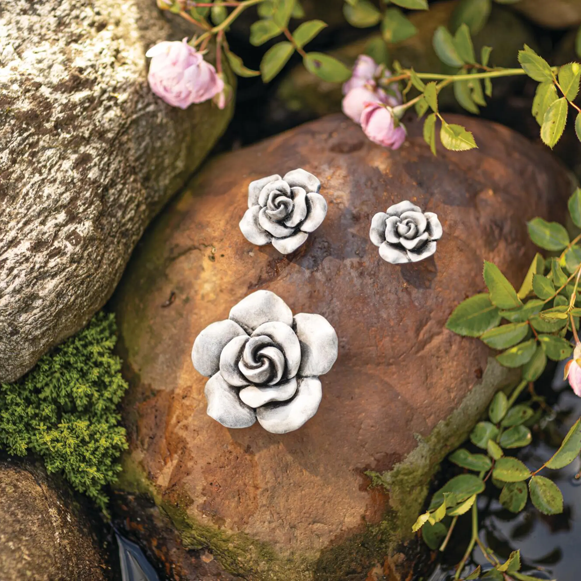 Acheter Lot de 3 roses décoratives "fleurs"  dans la boutique en ligne de Frank Flechtwaren