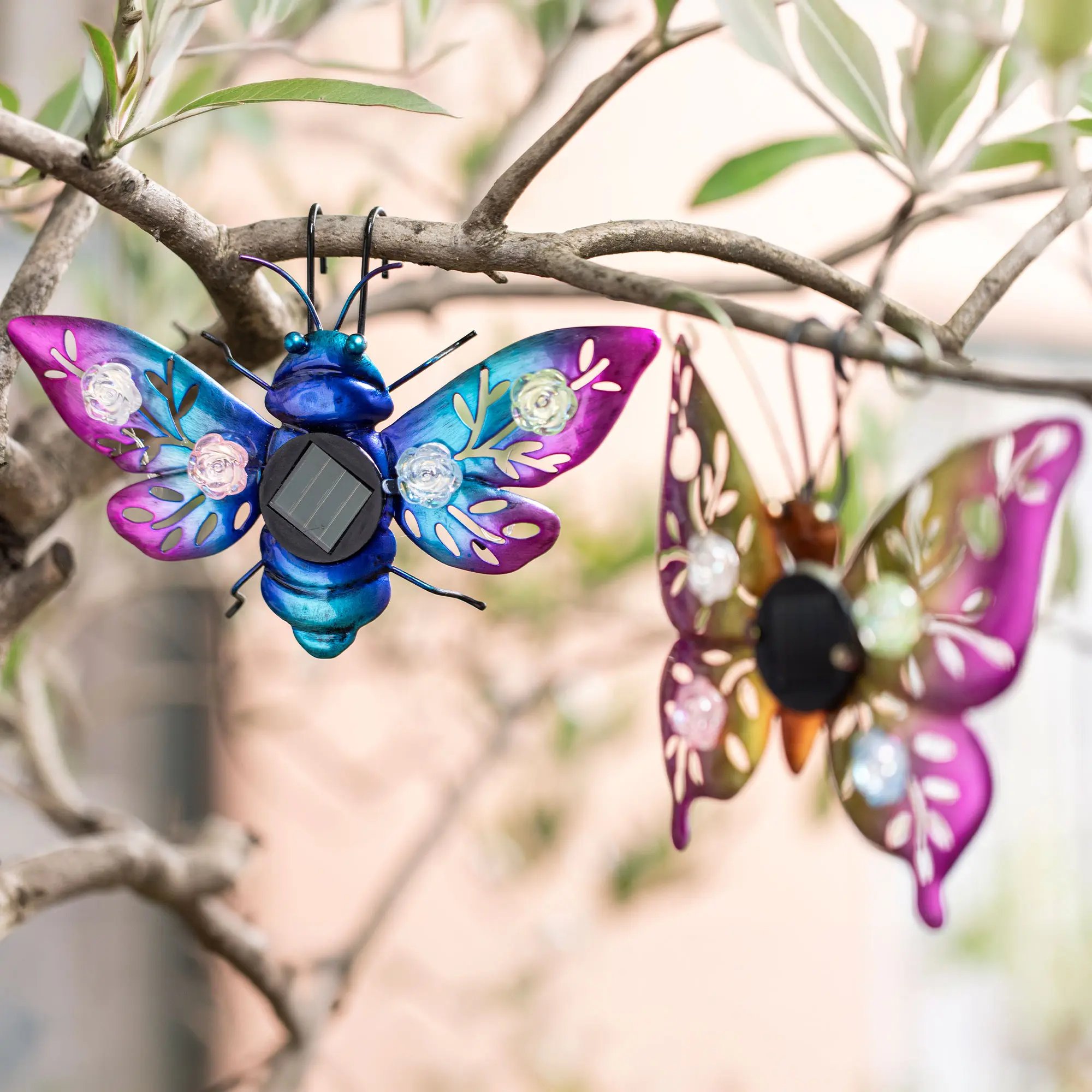 Acheter Lot de 2 décorations solaires "Butterfly &amp; Beetle"  dans la boutique en ligne de Frank Flechtwaren pour Décorations de table LED