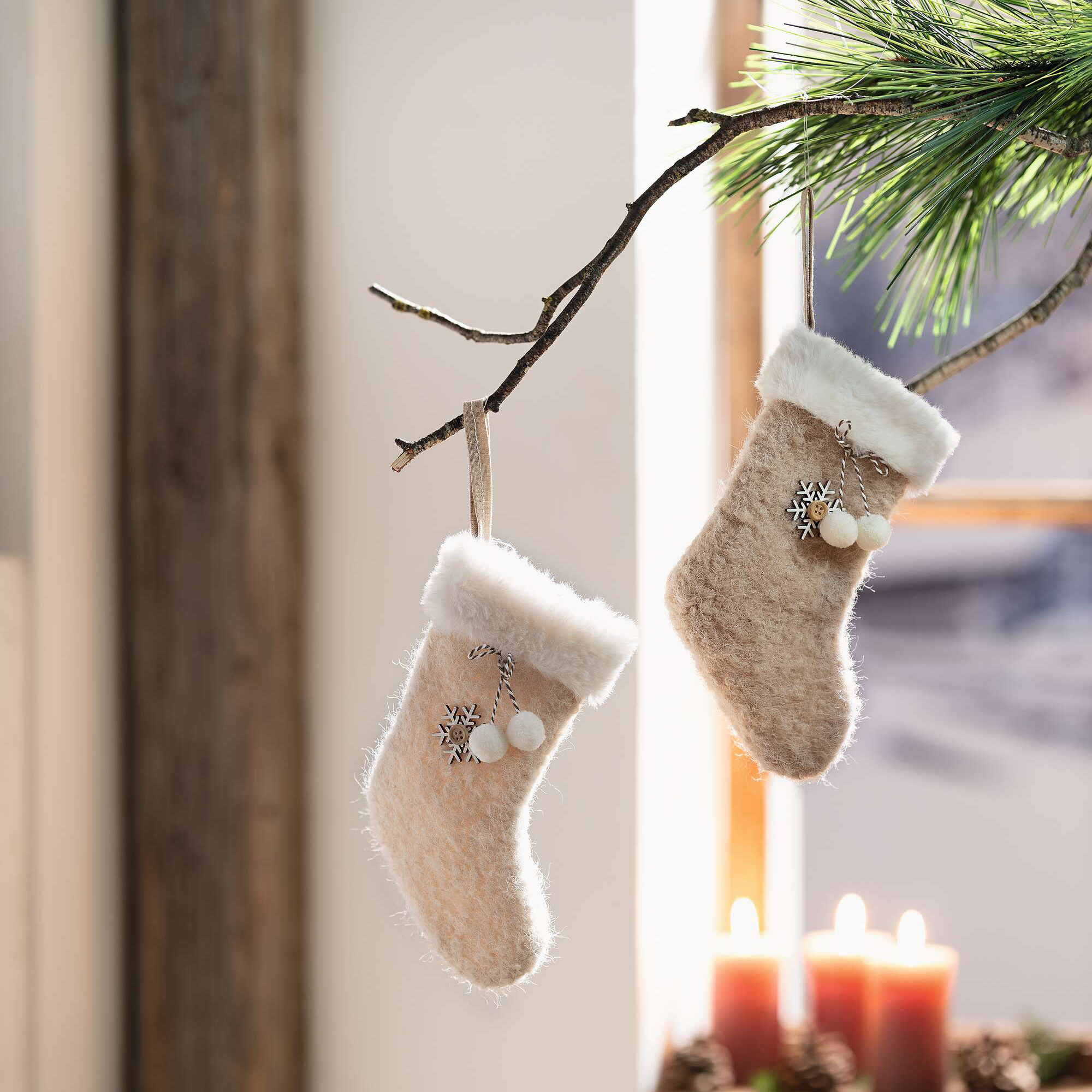 Acheter Lot de 2 suspensions "chaussette douillette"  dans la boutique en ligne de Frank Flechtwaren