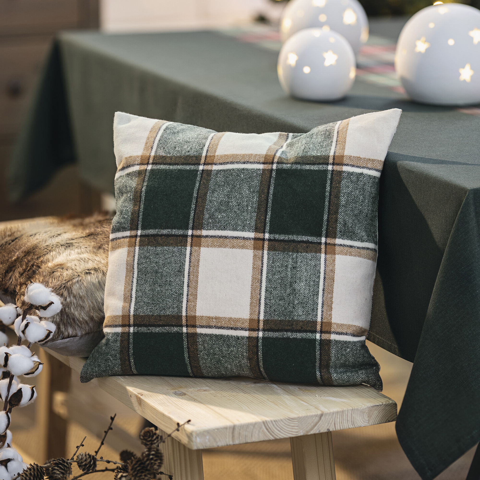 Acheter Housse de coussin "Scotia"  dans la boutique en ligne de Frank Flechtwaren