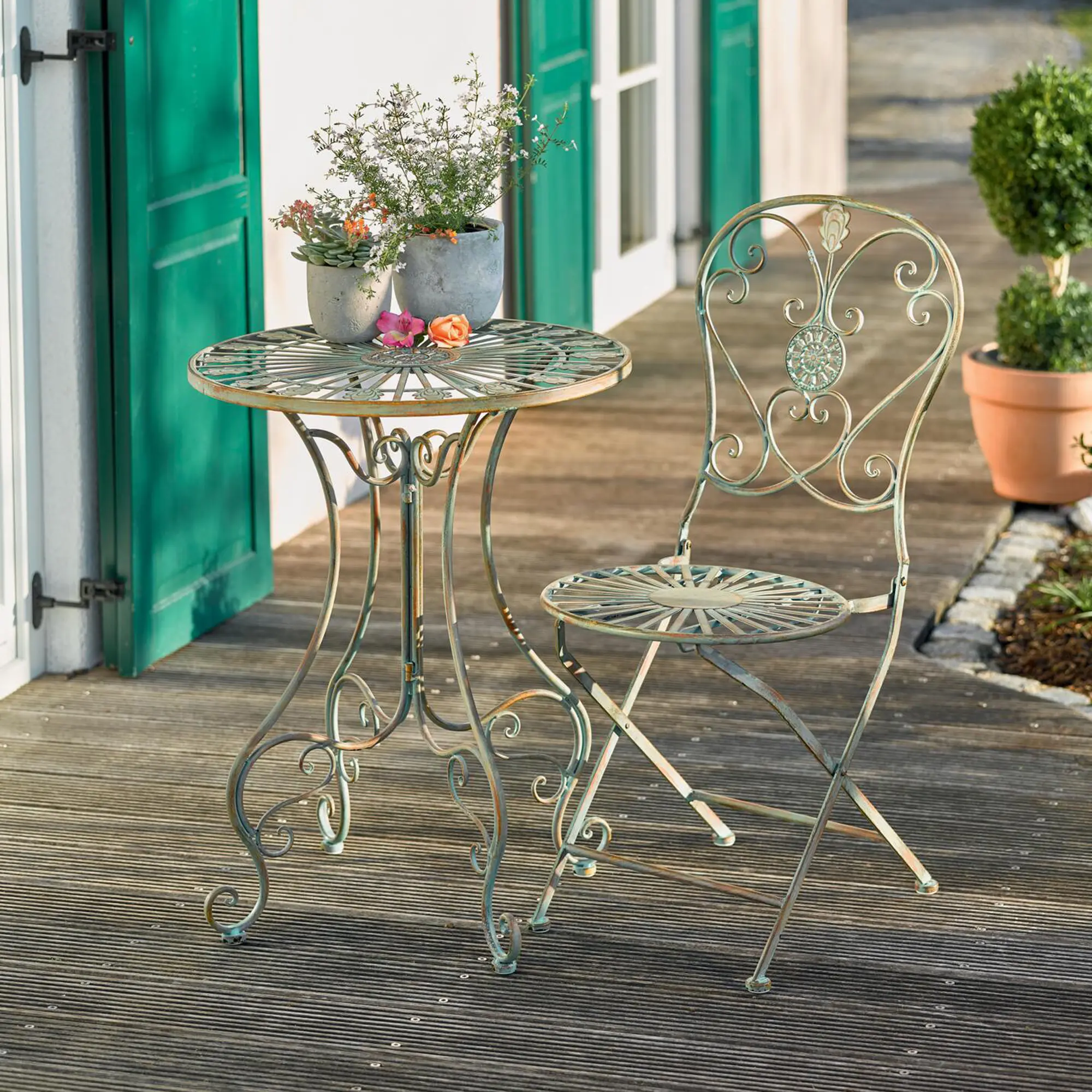 Acheter Chaise en métal "oeil de paon"  dans la boutique en ligne de Frank Flechtwaren