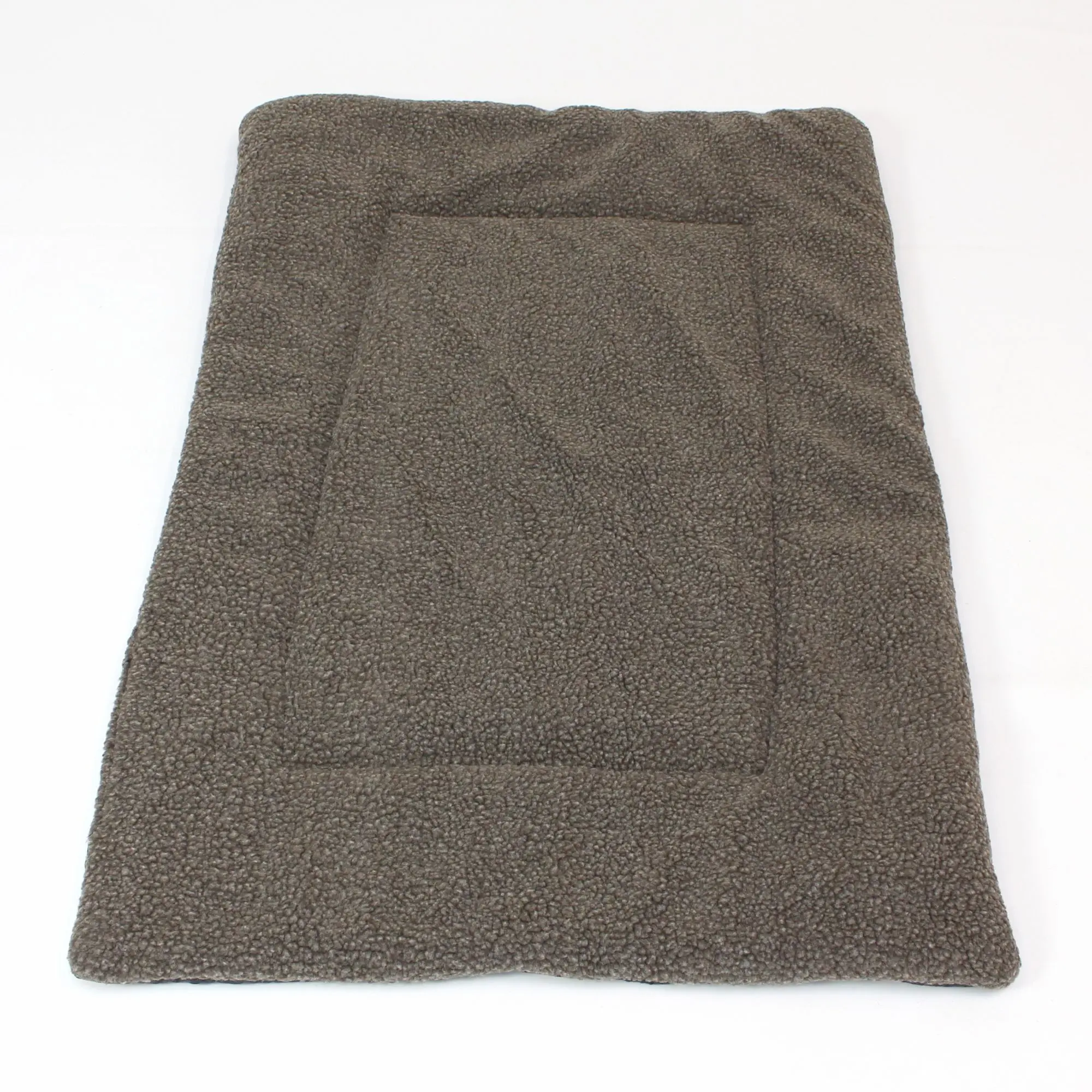 Acheter Couverture pour animaux "Teddy"  dans la boutique en ligne de Frank Flechtwaren pour Paniers &amp; coussins pour animaux