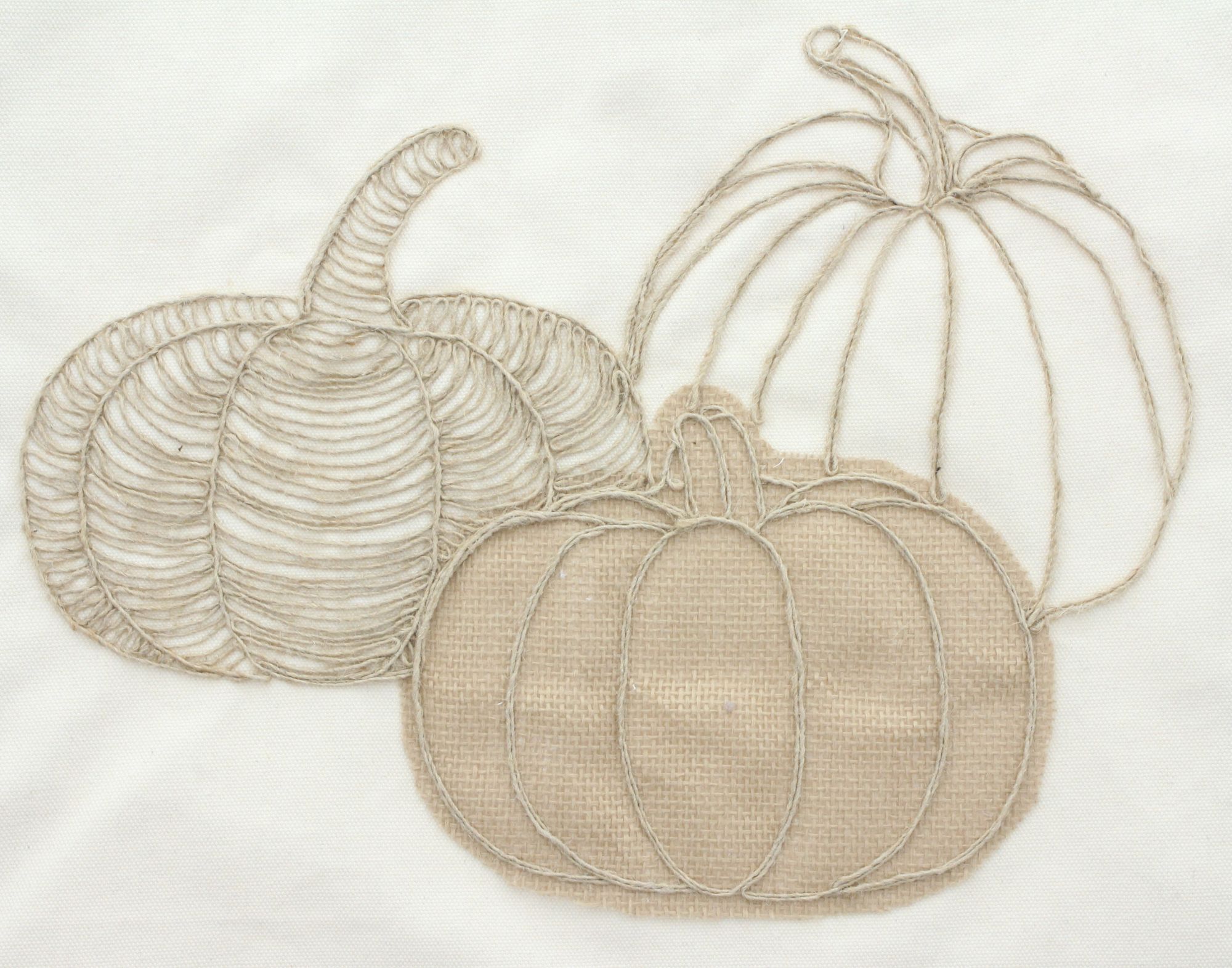 Acheter Housse de coussin "citrouilles rustiques"  dans la boutique en ligne de Frank Flechtwaren pour Automne