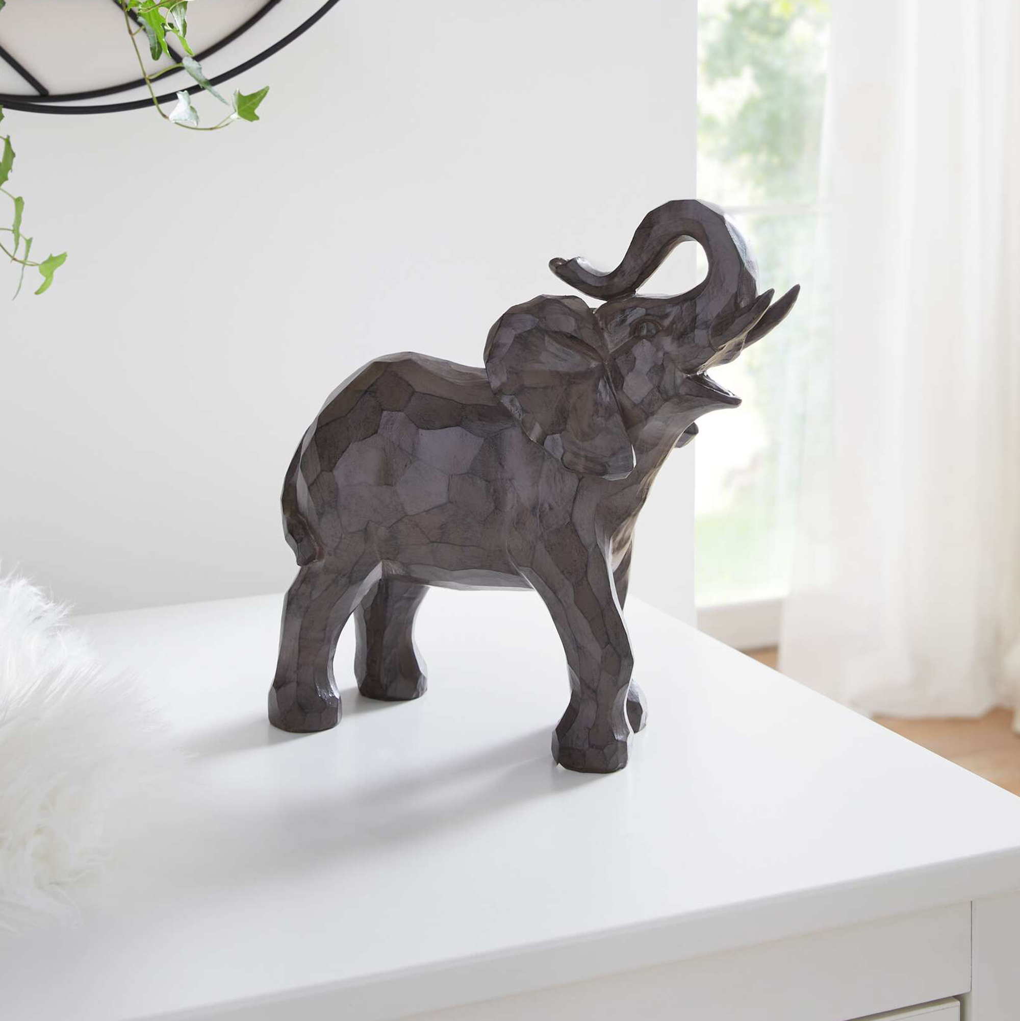 Acheter Figurine "éléphant", grande  dans la boutique en ligne de Frank Flechtwaren