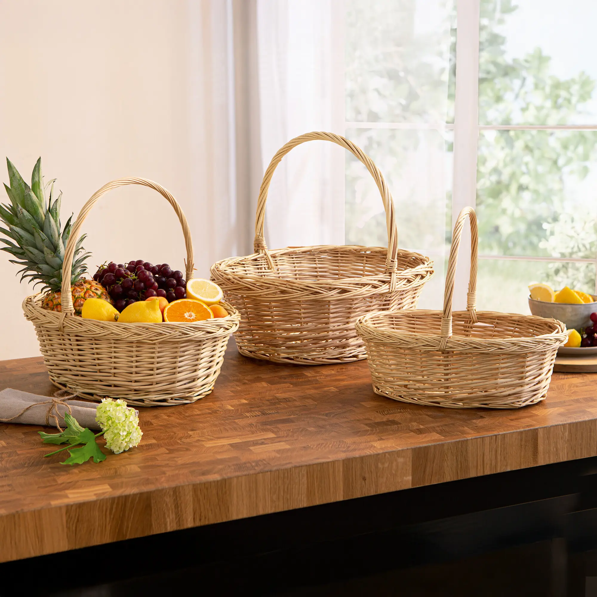 Acheter Panier à anse "blanc naturel", PM  dans la boutique en ligne de Frank Flechtwaren