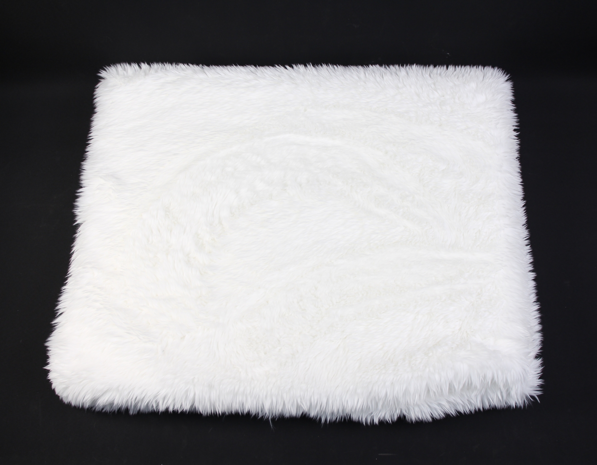Acheter Couverture en fourrure synthétique "Offwhite" dans la boutique en ligne de Frank Flechtwaren pour Automne Acheter Couverture en fourrure synthétique "Offwhite" dans la boutique en ligne de Frank Flechtwaren pour Automne