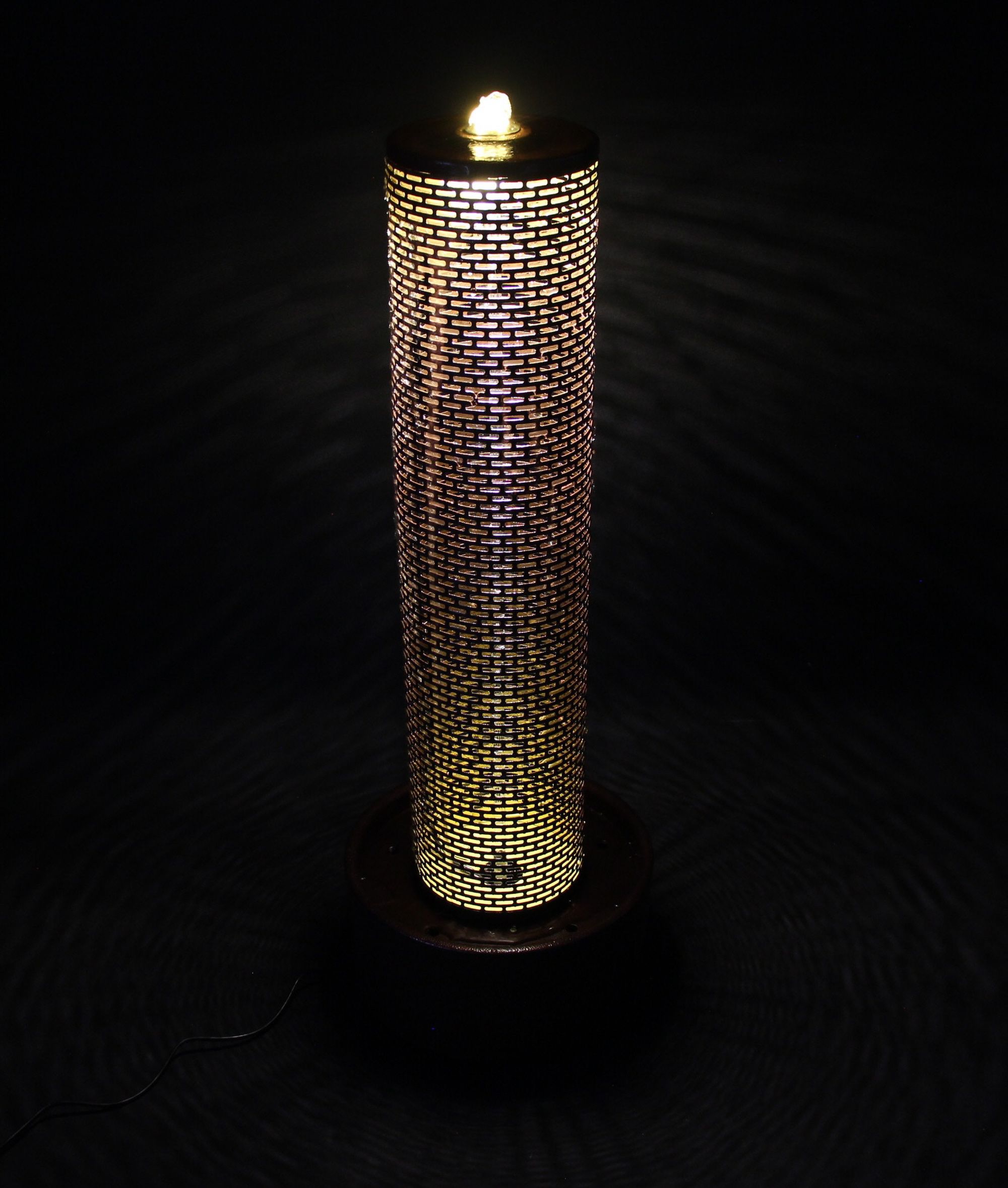Acheter Fontaine LED "Bourgogne"  dans la boutique en ligne de Frank Flechtwaren pour Jardin