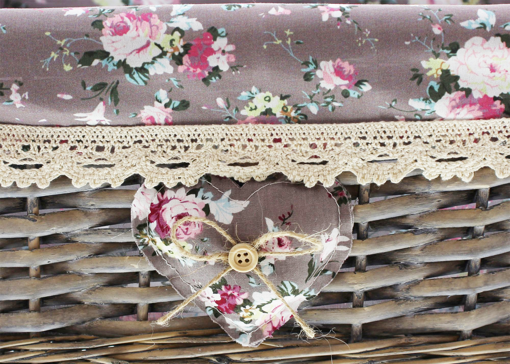 Acheter Lot de 4 corbeilles "roses" dans la boutique en ligne de Frank Flechtwaren pour Paniers de remplissage & universels Acheter Lot de 4 corbeilles "roses" dans la boutique en ligne de Frank Flechtwaren pour Paniers de remplissage & universels