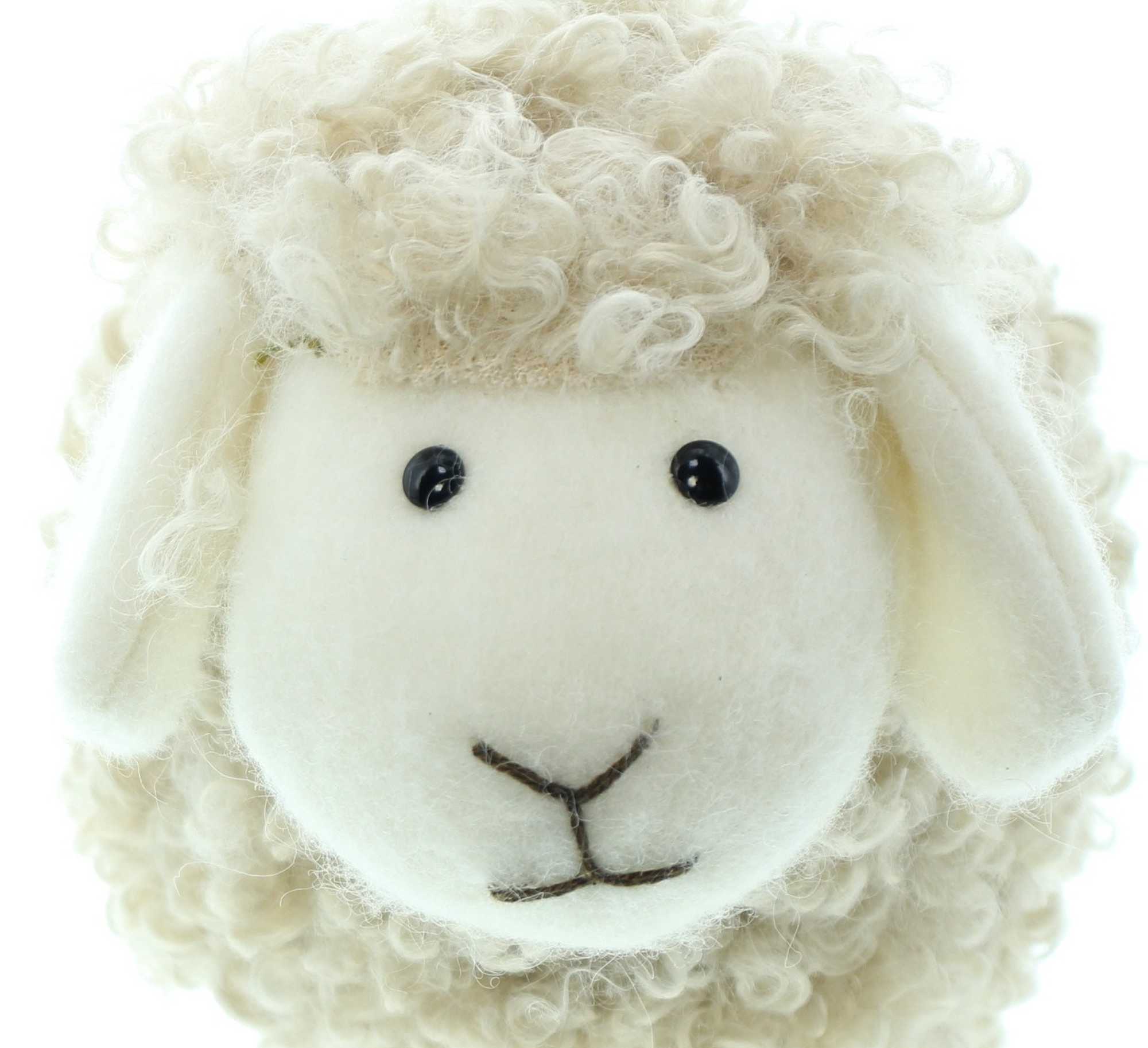 Acheter Petit mouton décoratif "Wolli"  dans la boutique en ligne de Frank Flechtwaren pour Lapin &amp; co