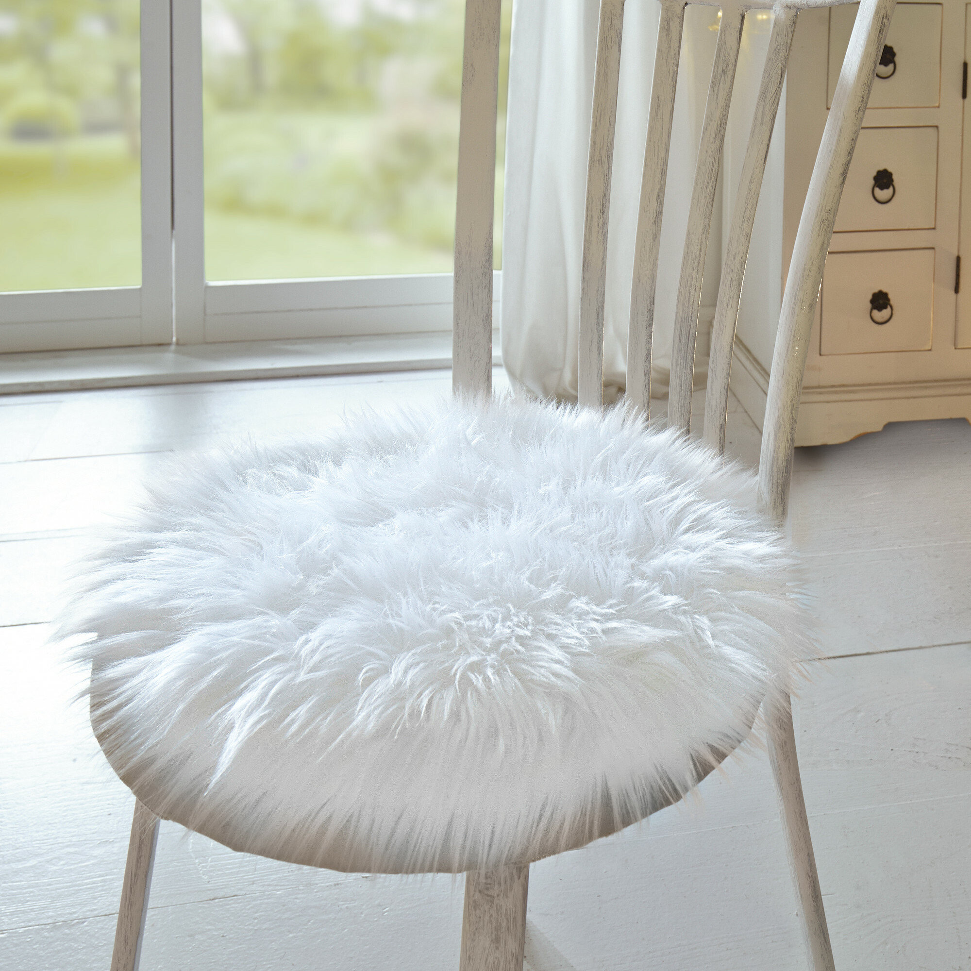 Acheter Fourrure de décoration  dans la boutique en ligne de Frank Flechtwaren