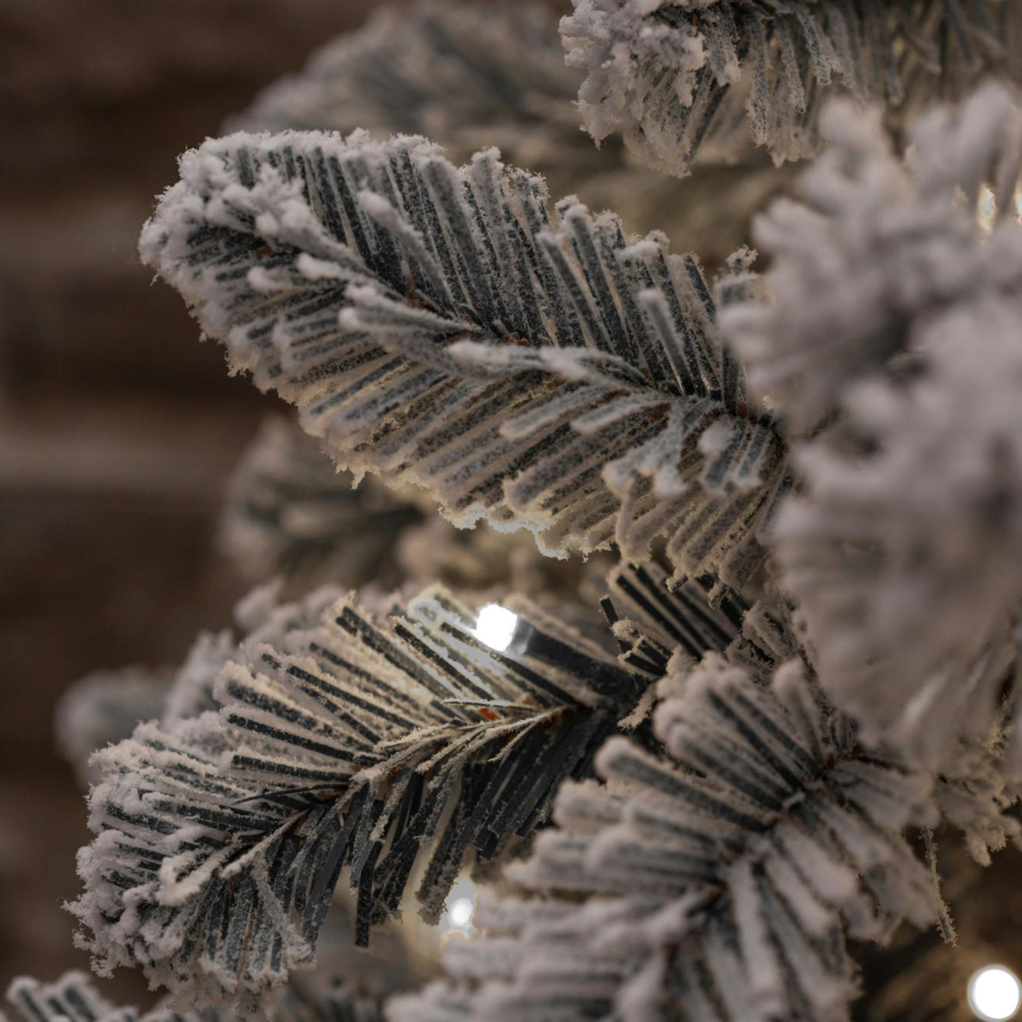 Acheter Sapin LED « Enneigé »  dans la boutique en ligne de Frank Flechtwaren pour Luminaires de jardin