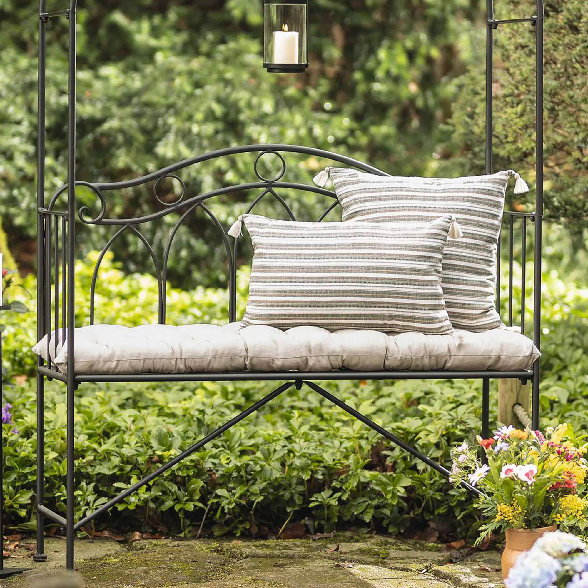 Acheter Coussin pour banc "beige"  dans la boutique en ligne de Frank Flechtwaren