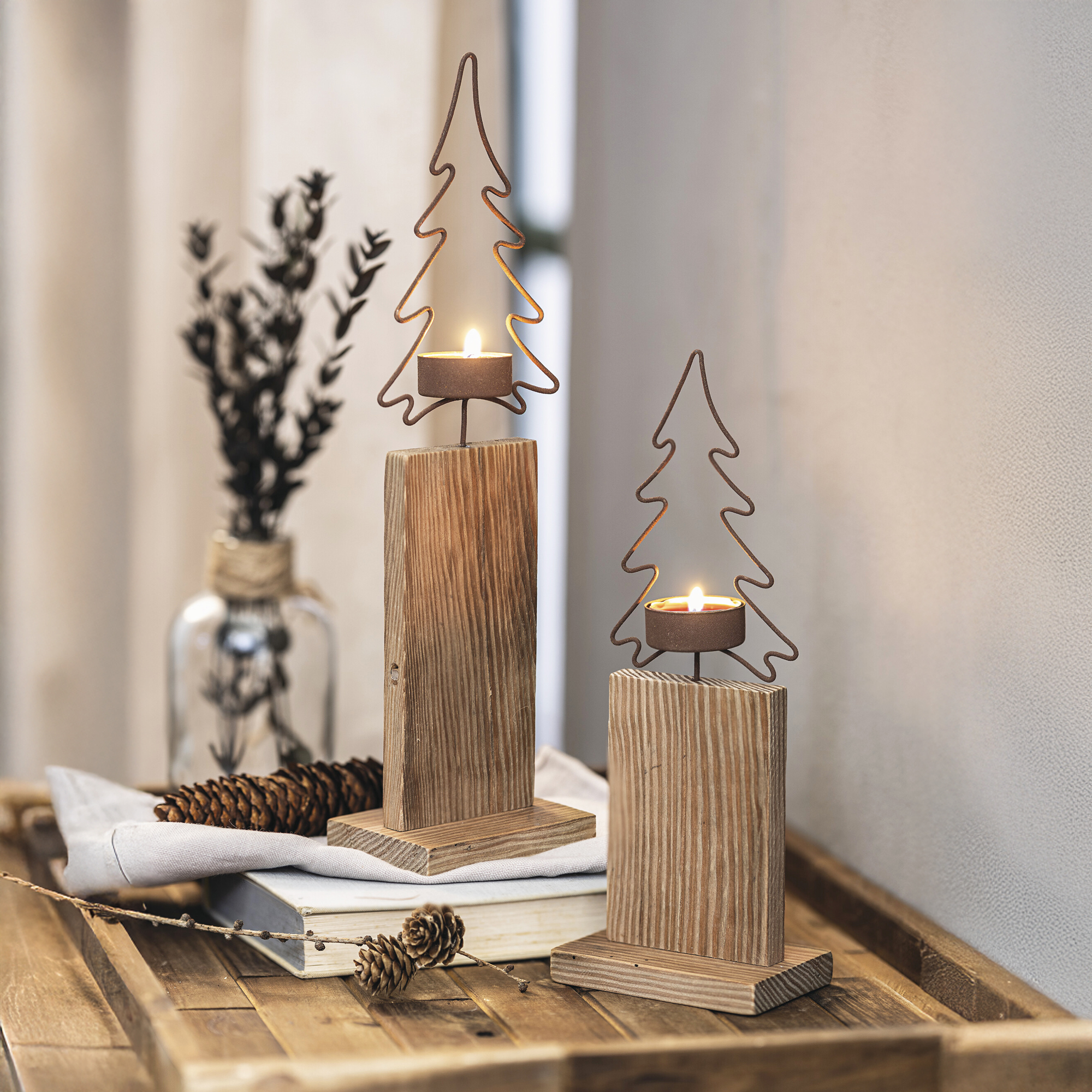 Acheter Lot de 2 colonnes à bougies "sapin"  dans la boutique en ligne de Frank Flechtwaren pour Sapins