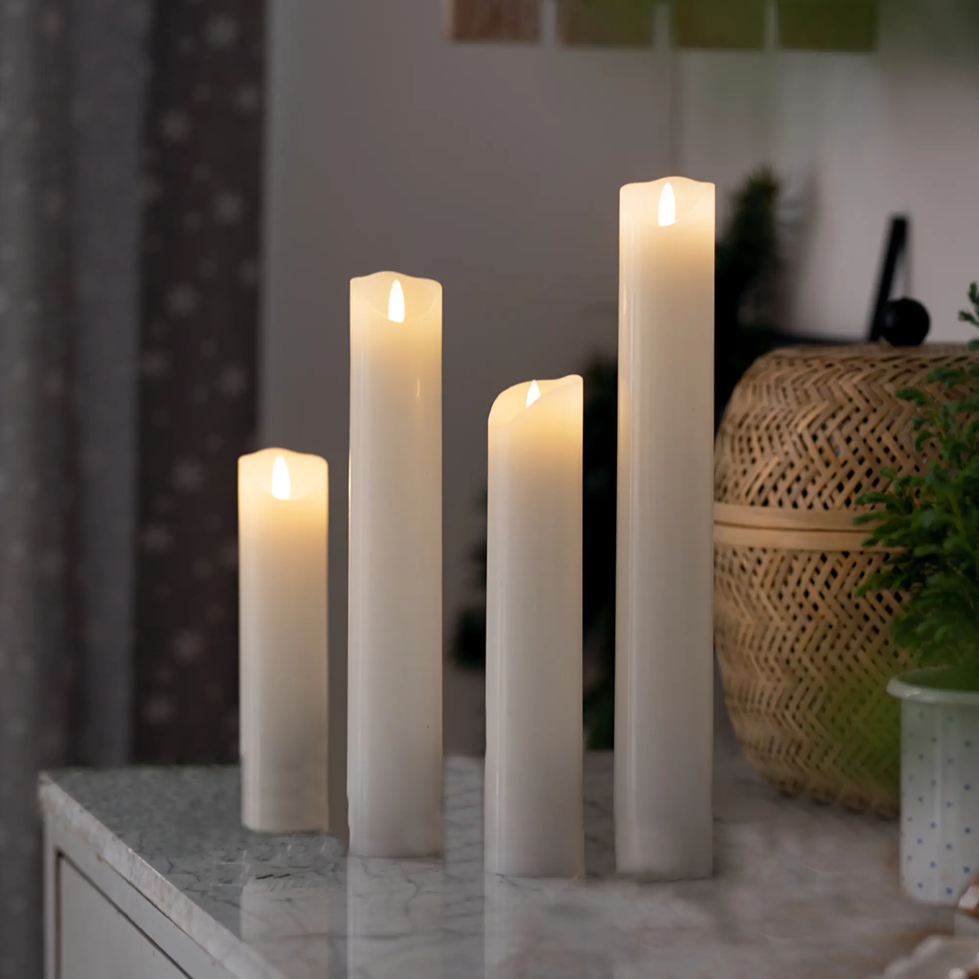 Acheter Lot de 4 bougies LED "élégance"  dans la boutique en ligne de Frank Flechtwaren