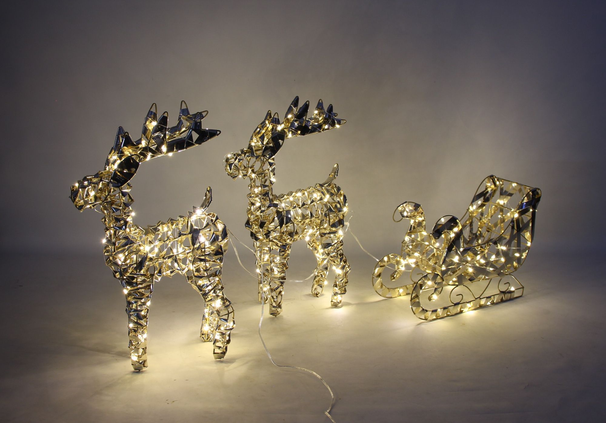 Acheter Luminaire LED « Golden »  dans la boutique en ligne de Frank Flechtwaren pour Traîneaux
