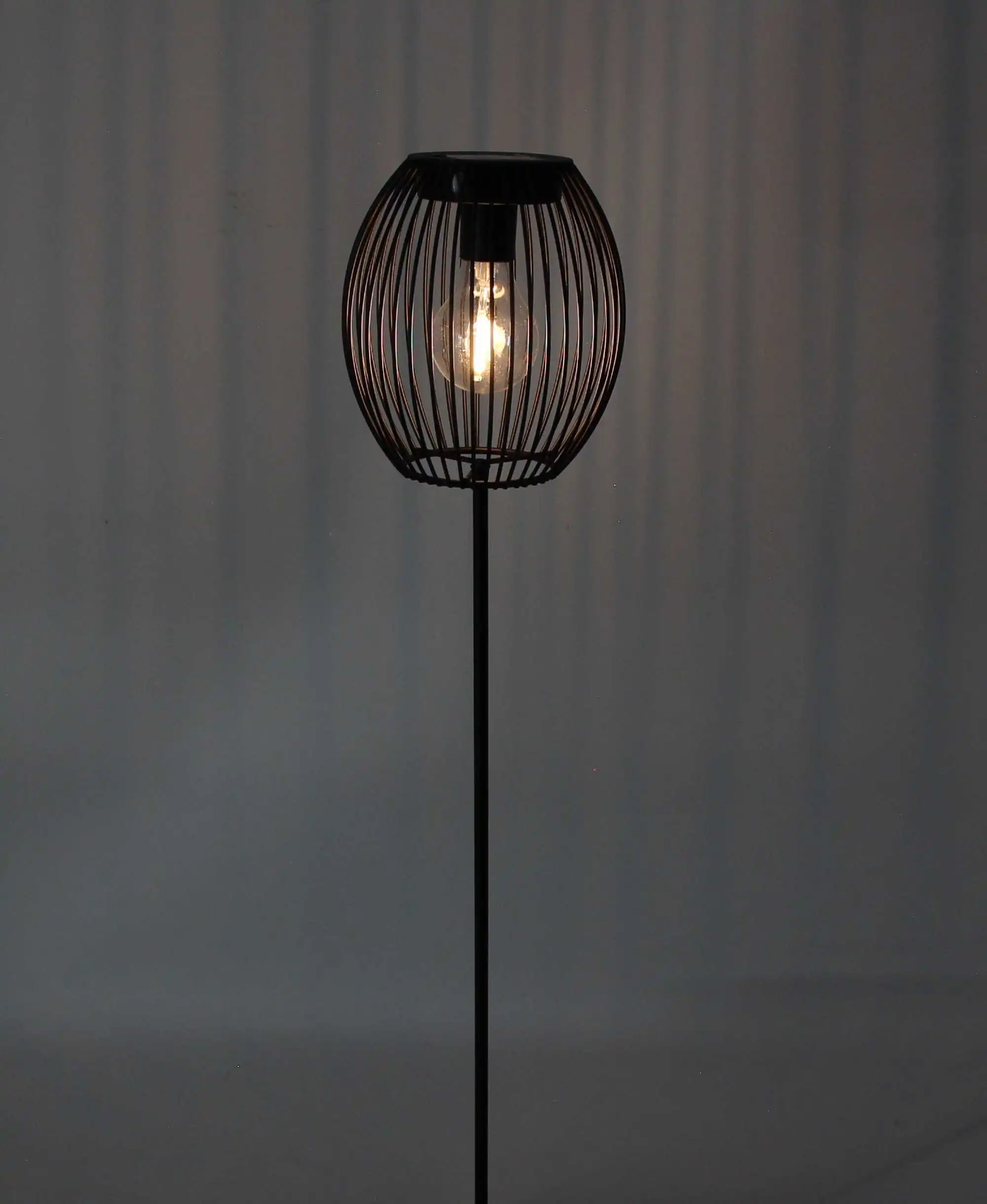 Acheter Pic LED "solaire"  dans la boutique en ligne de Frank Flechtwaren pour Luminaires de jardin