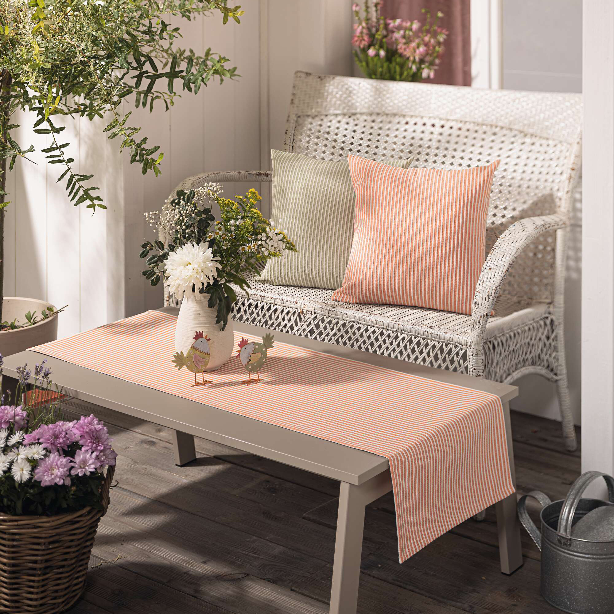 Acheter Chemin de table "effet rayures"  dans la boutique en ligne de Frank Flechtwaren pour Pâques