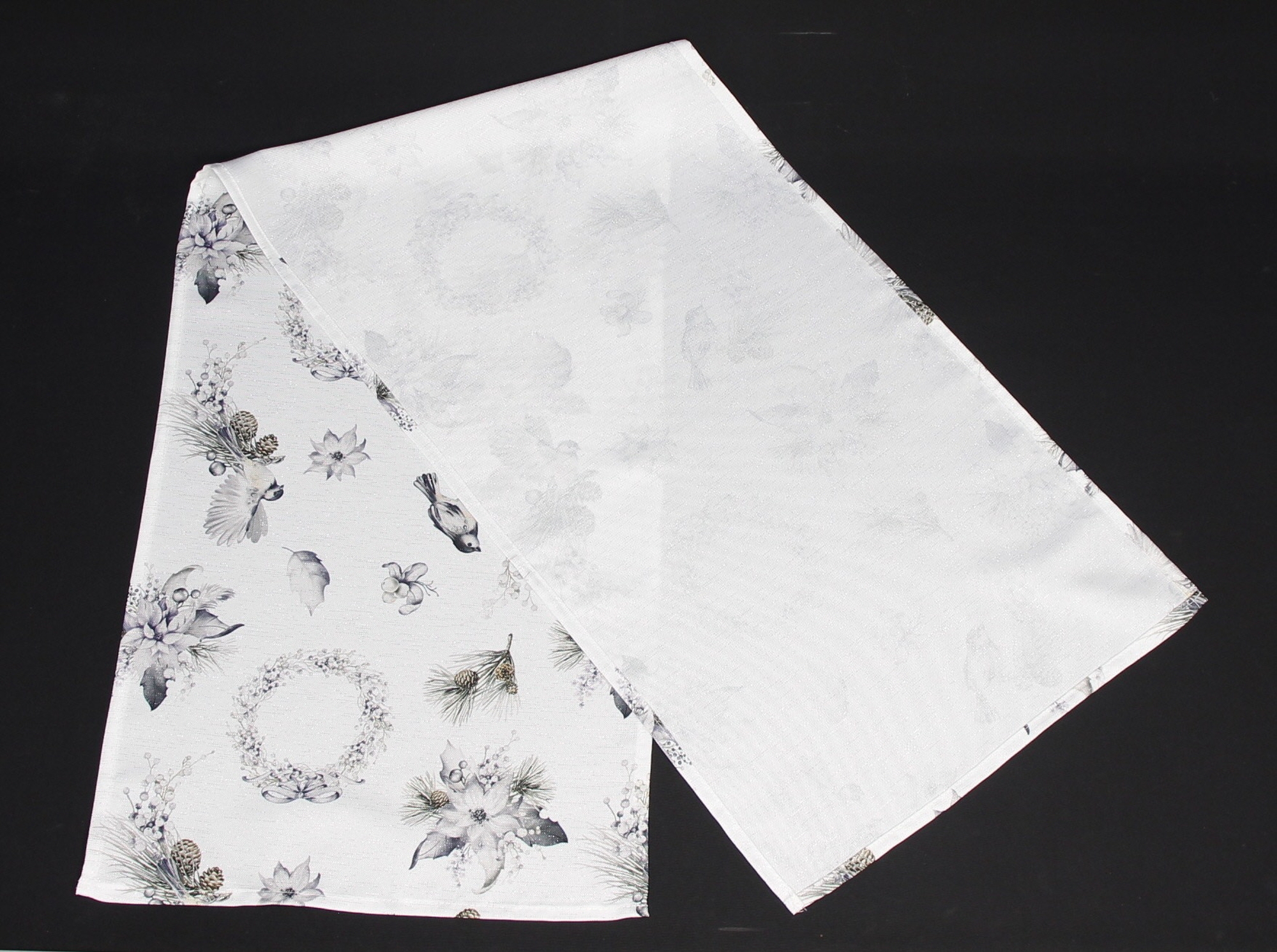 Acheter Chemin de table "oiseau d'hiver"  dans la boutique en ligne de Frank Flechtwaren pour Chemins de table