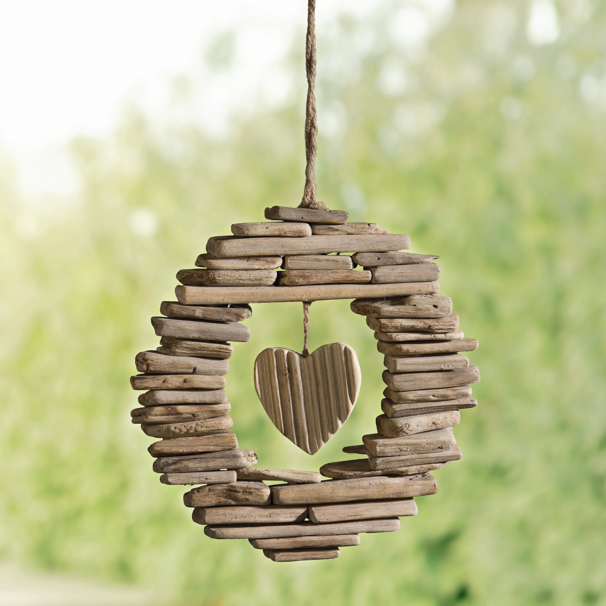 Acheter Couronne "Wooden-Heart"  dans la boutique en ligne de Frank Flechtwaren