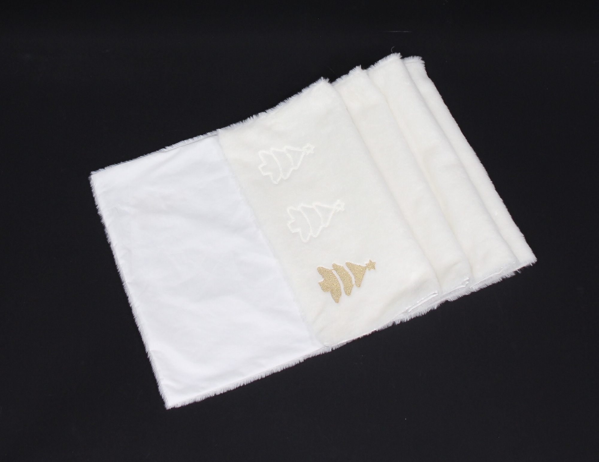 Acheter Chemin de table "sapin d'hiver"  dans la boutique en ligne de Frank Flechtwaren pour Chemins de table