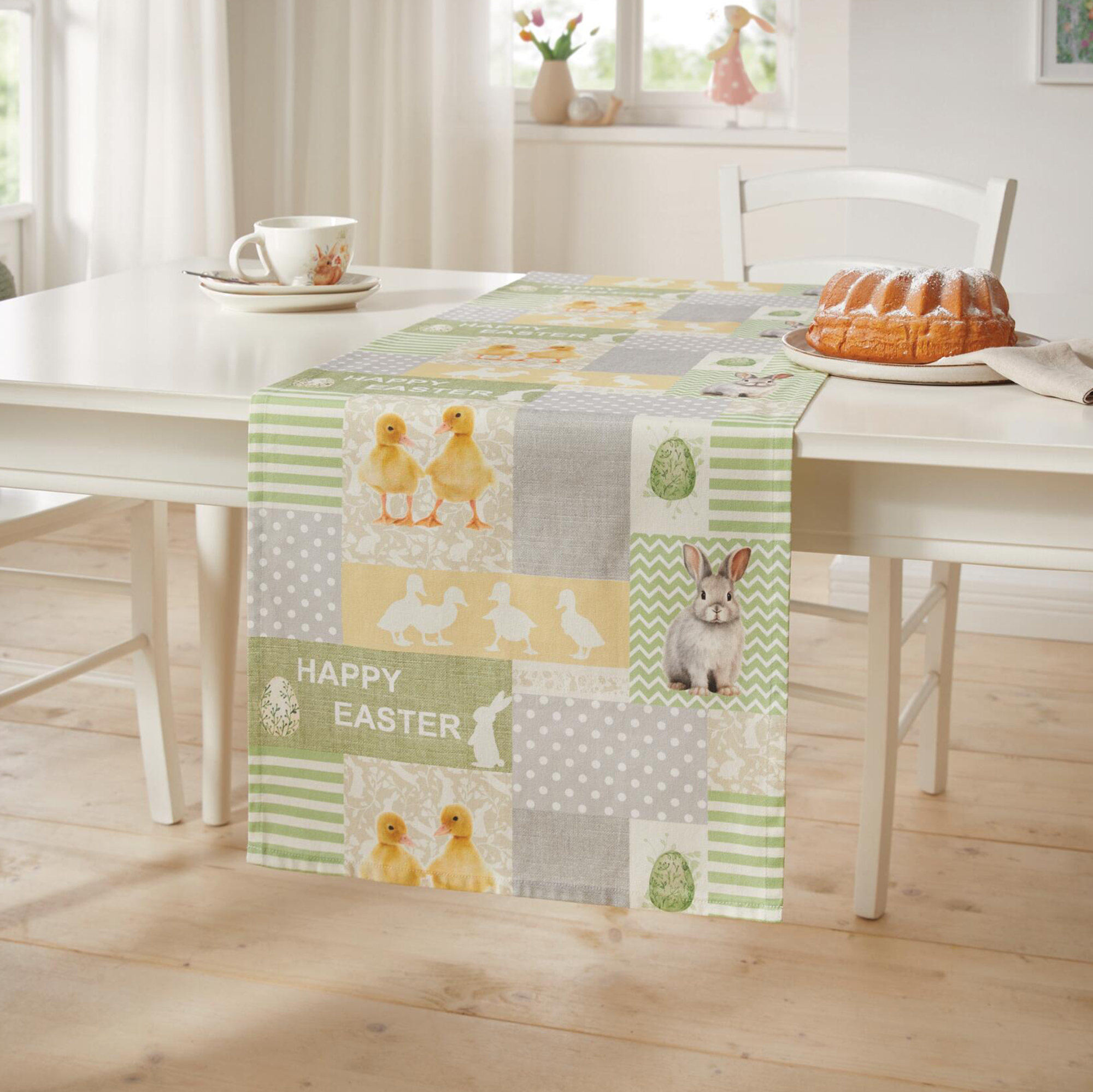 Acheter Chemin de table "patchwork de Pâques"  dans la boutique en ligne de Frank Flechtwaren