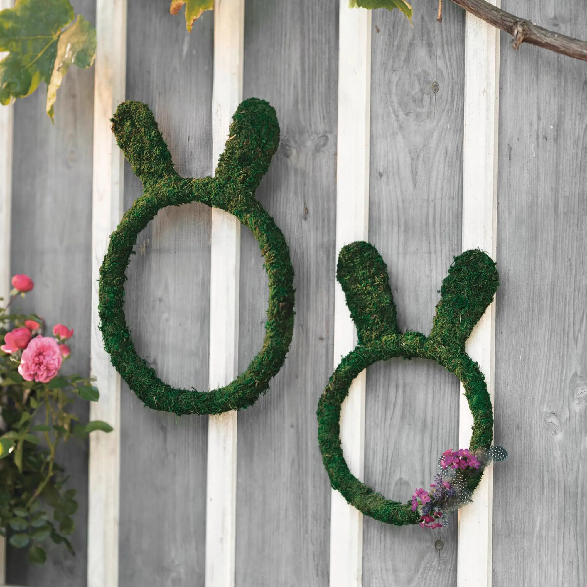 Acheter Lot de 2 anneaux décoratifs "lapin de Pâques"  dans la boutique en ligne de Frank Flechtwaren