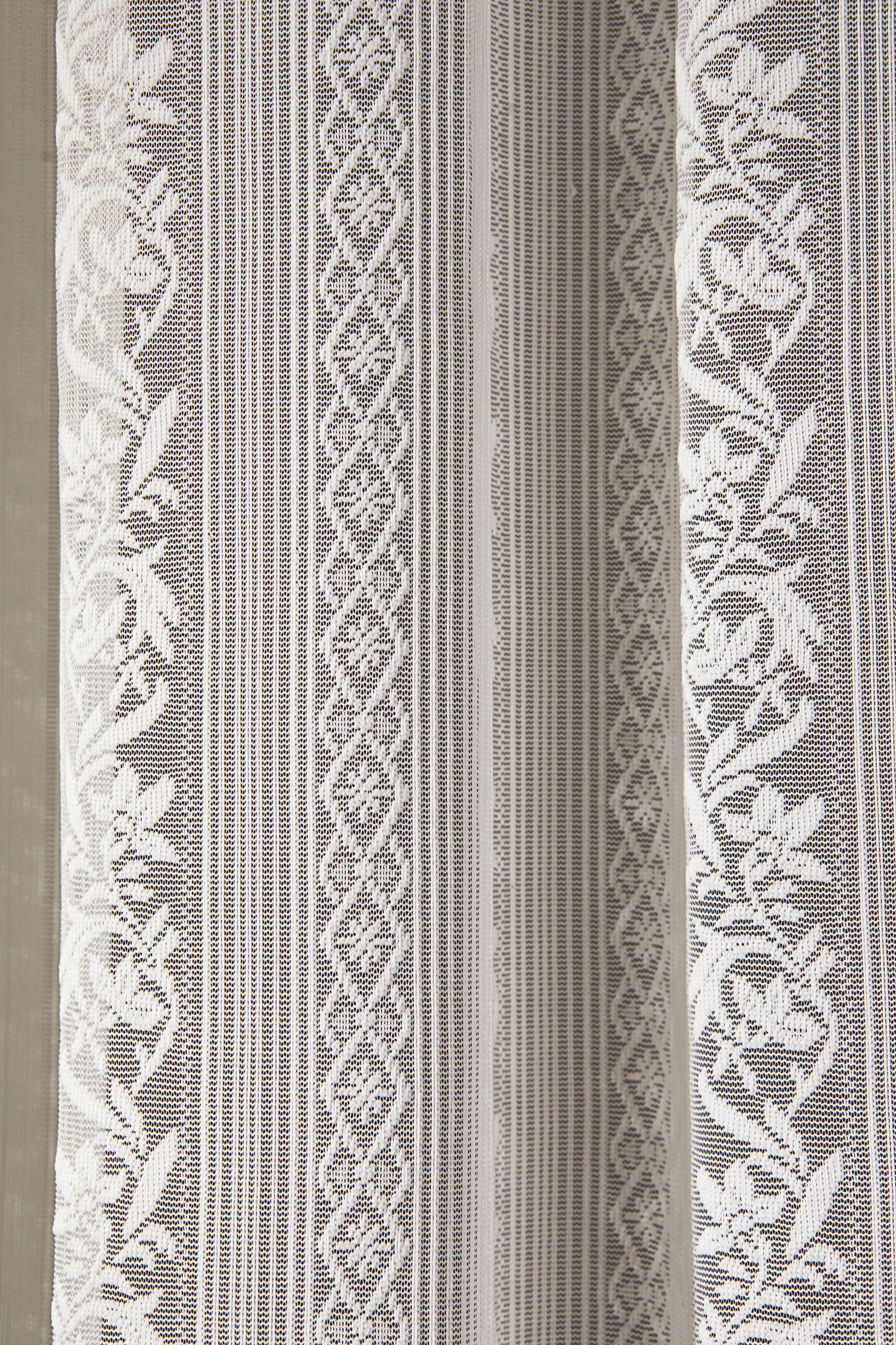 Acheter Rideau "romantique" dans la boutique en ligne de Frank Flechtwaren pour Rideaux et foulards Acheter Rideau "romantique" dans la boutique en ligne de Frank Flechtwaren pour Rideaux et foulards