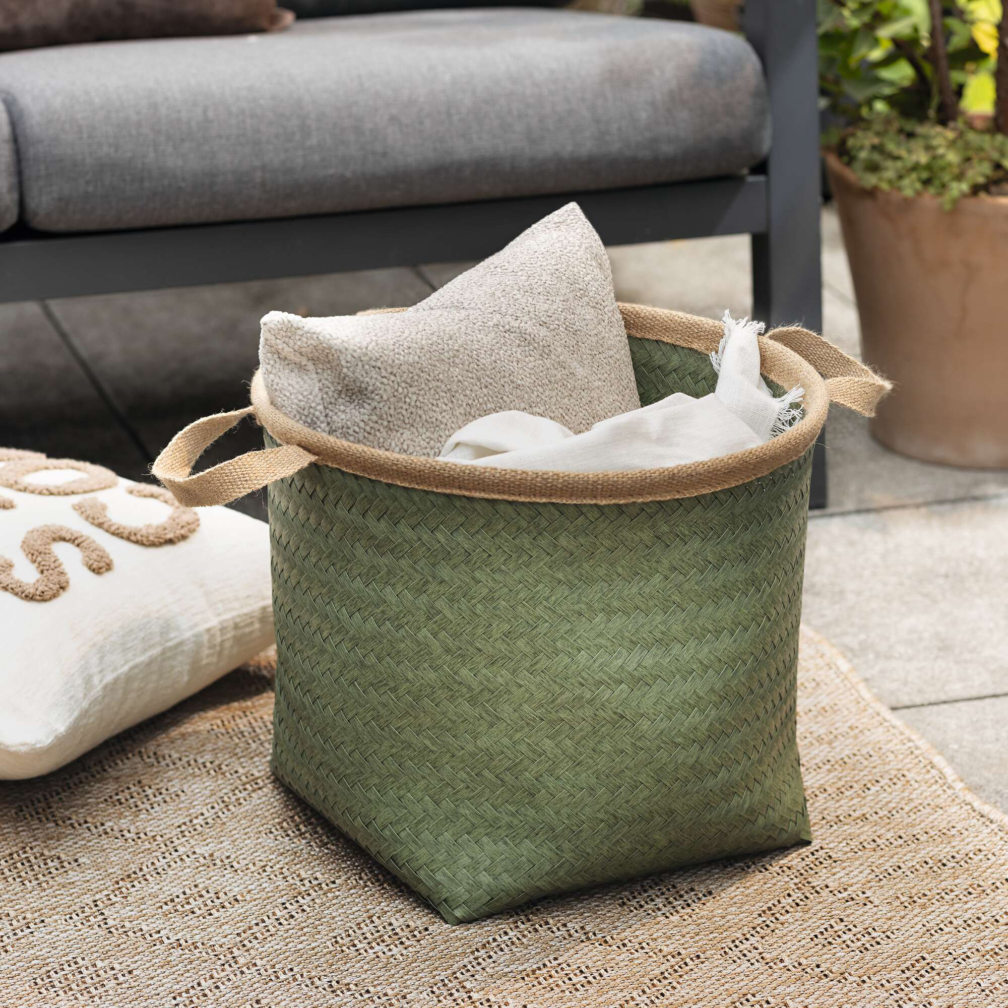 Acheter Panier de remplissage "rebord en jute"  dans la boutique en ligne de Frank Flechtwaren
