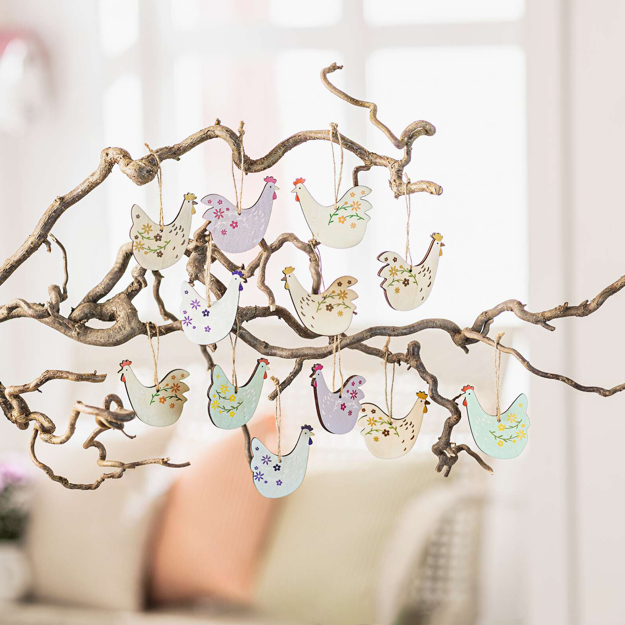 Acheter Lot de 12 suspensions "poules"  dans la boutique en ligne de Frank Flechtwaren pour Décorations à suspendre