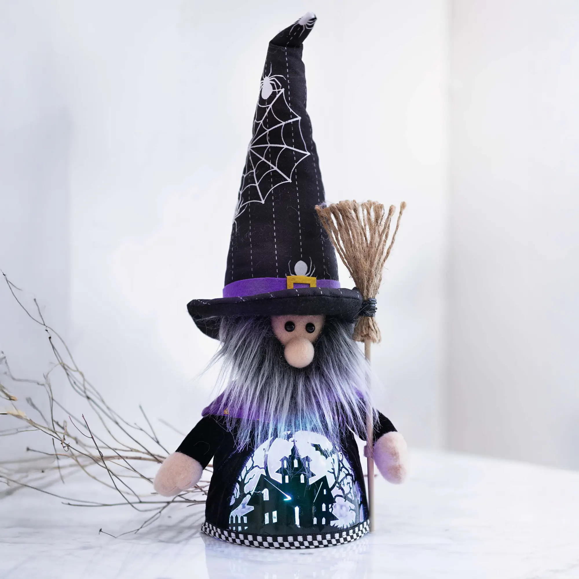 Acheter Figurine LED "barbe grise"  dans la boutique en ligne de Frank Flechtwaren