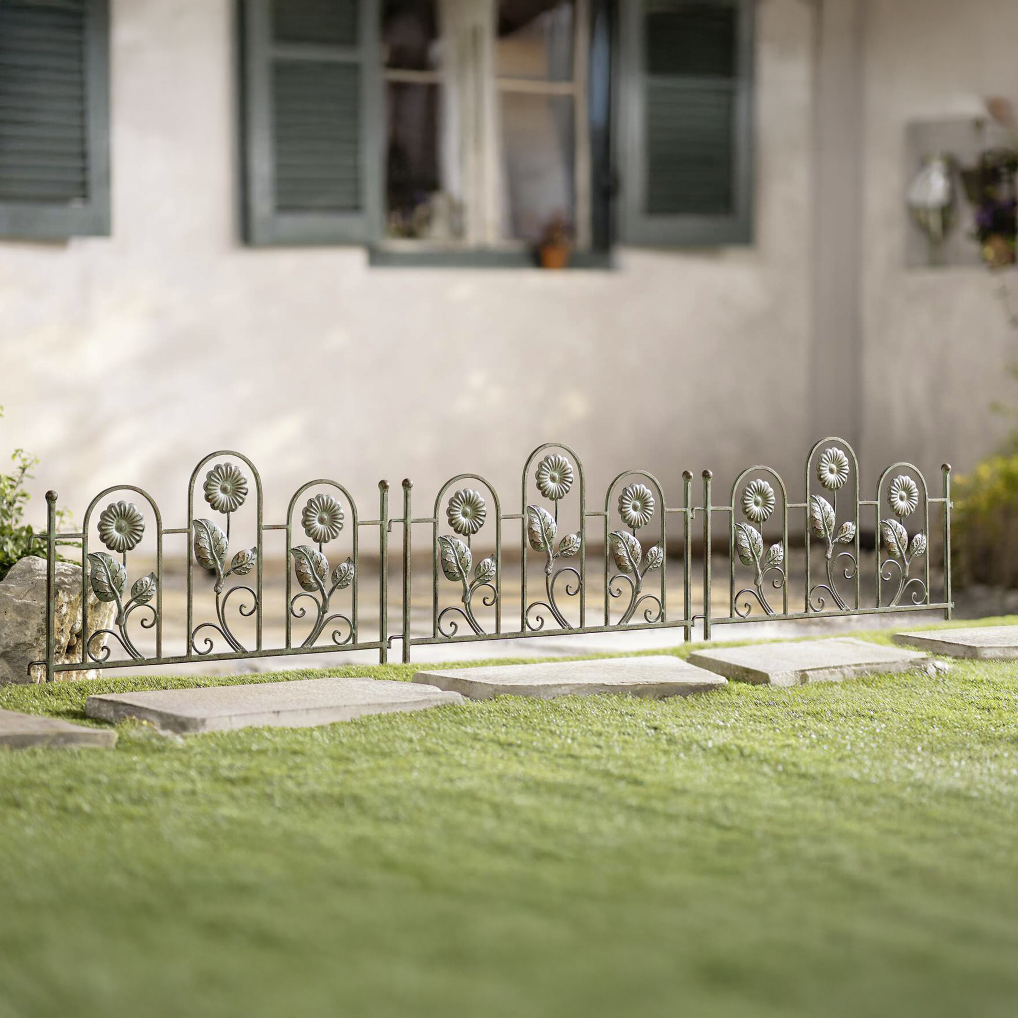 Acheter Treillis "fleurs", extensible  dans la boutique en ligne de Frank Flechtwaren pour Treillis &amp; arceaux