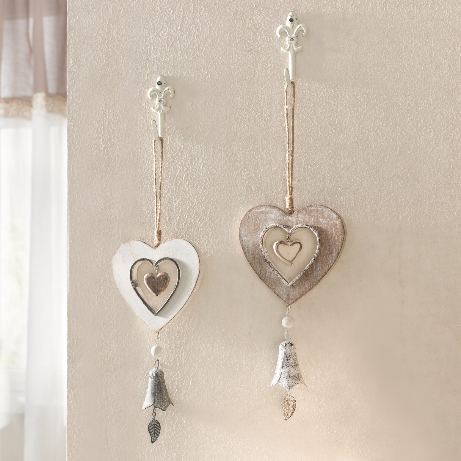 Acheter Lot de 2 suspensions coeur "clochette"  dans la boutique en ligne de Frank Flechtwaren