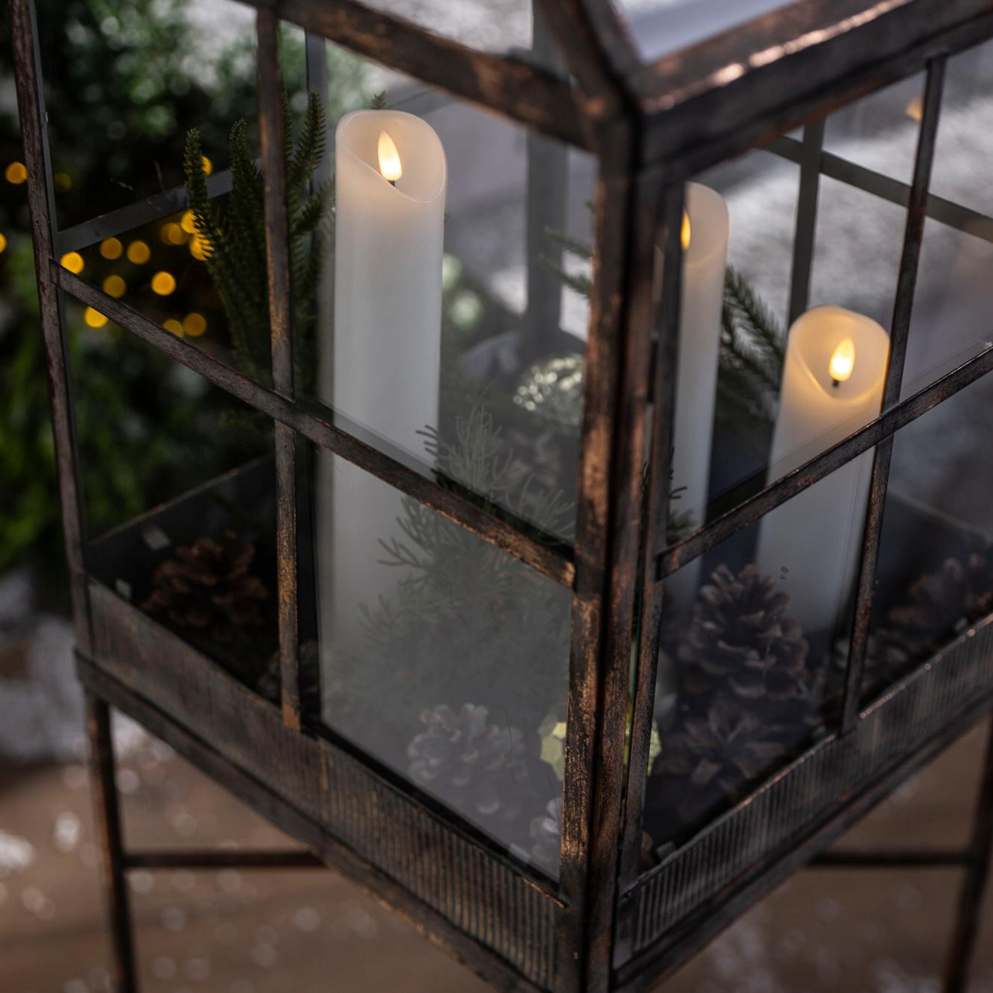 Acheter Serre décorative « Metallic Vintage » dans la boutique en ligne de Frank Flechtwaren pour Maison, Maisonette &amp; co.