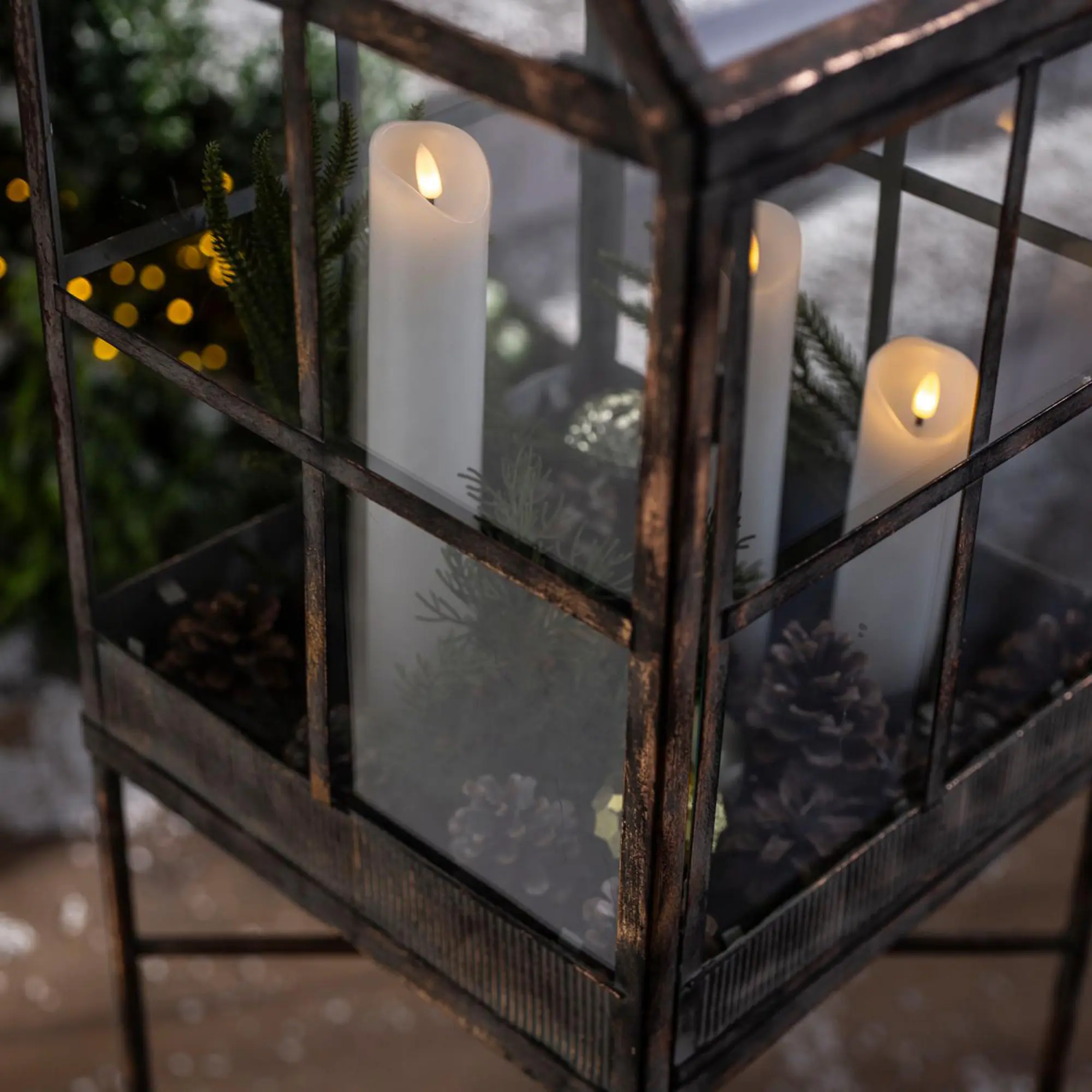 Acheter Serre décorative « Metallic Vintage » dans la boutique en ligne de Frank Flechtwaren pour Maisons décoratives
