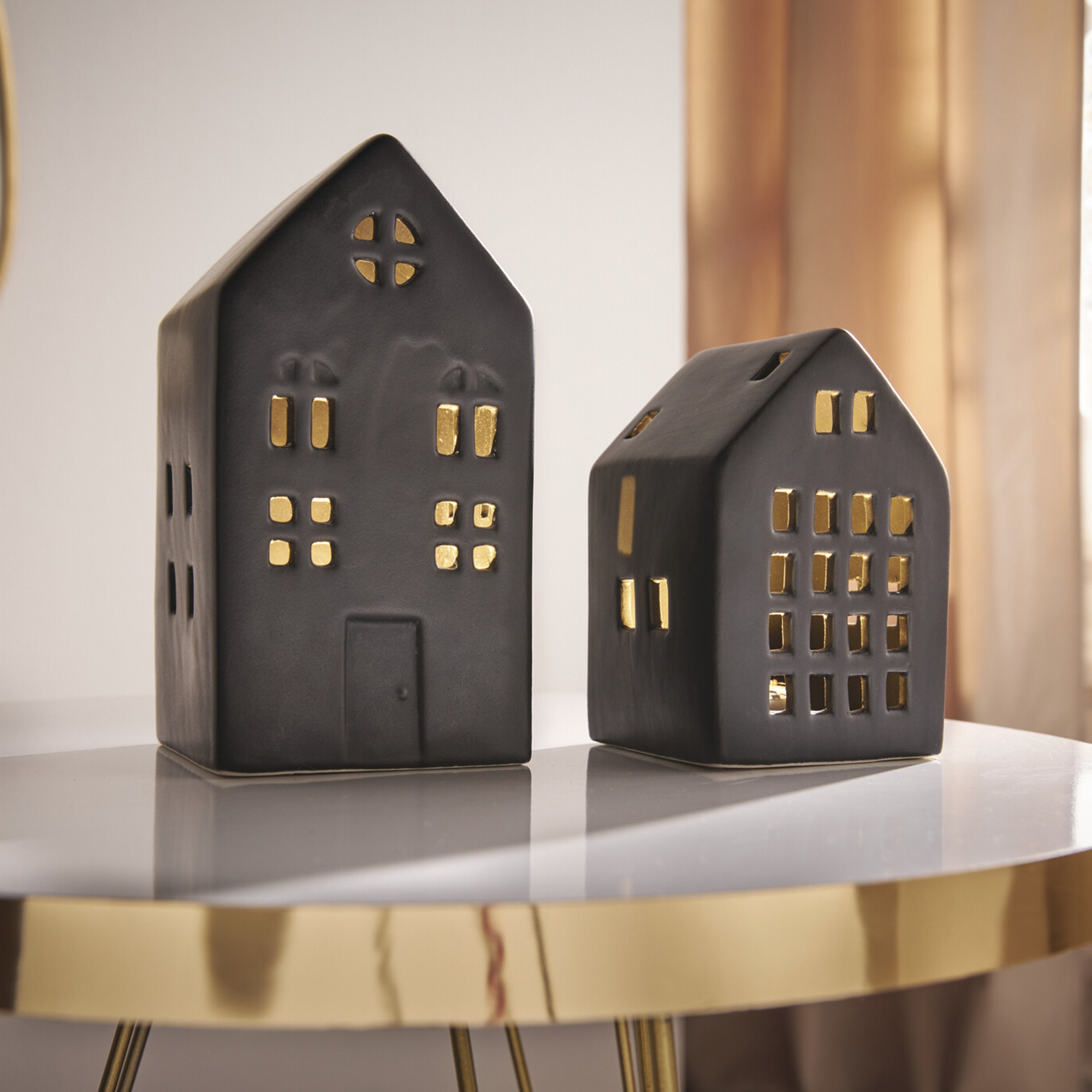 Acheter Lot de 2 maisons LED "Black"  dans la boutique en ligne de Frank Flechtwaren
